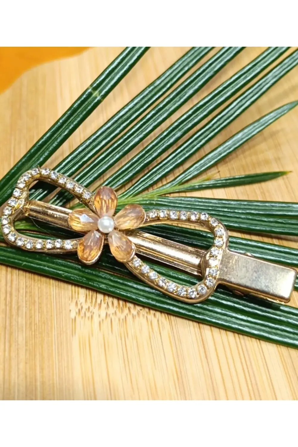 Lüks Gösterişli Parıltılı Yan Pens Toka