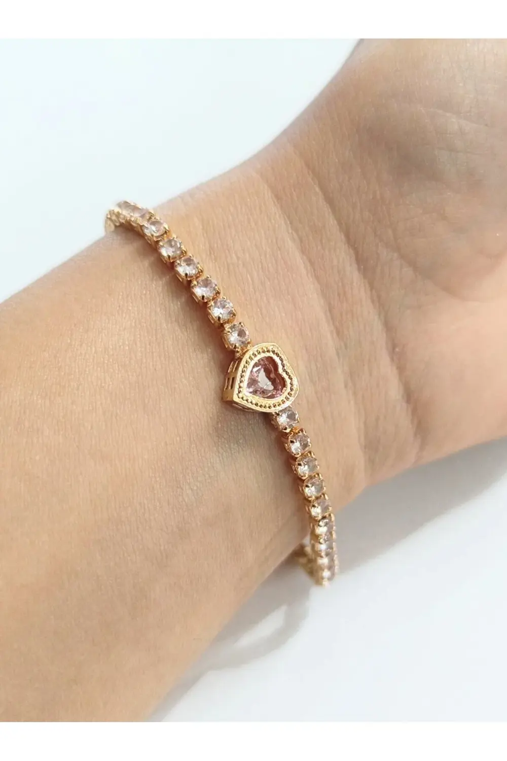 Lüks Gösterişli Taşlı Altın Renk Bileklik