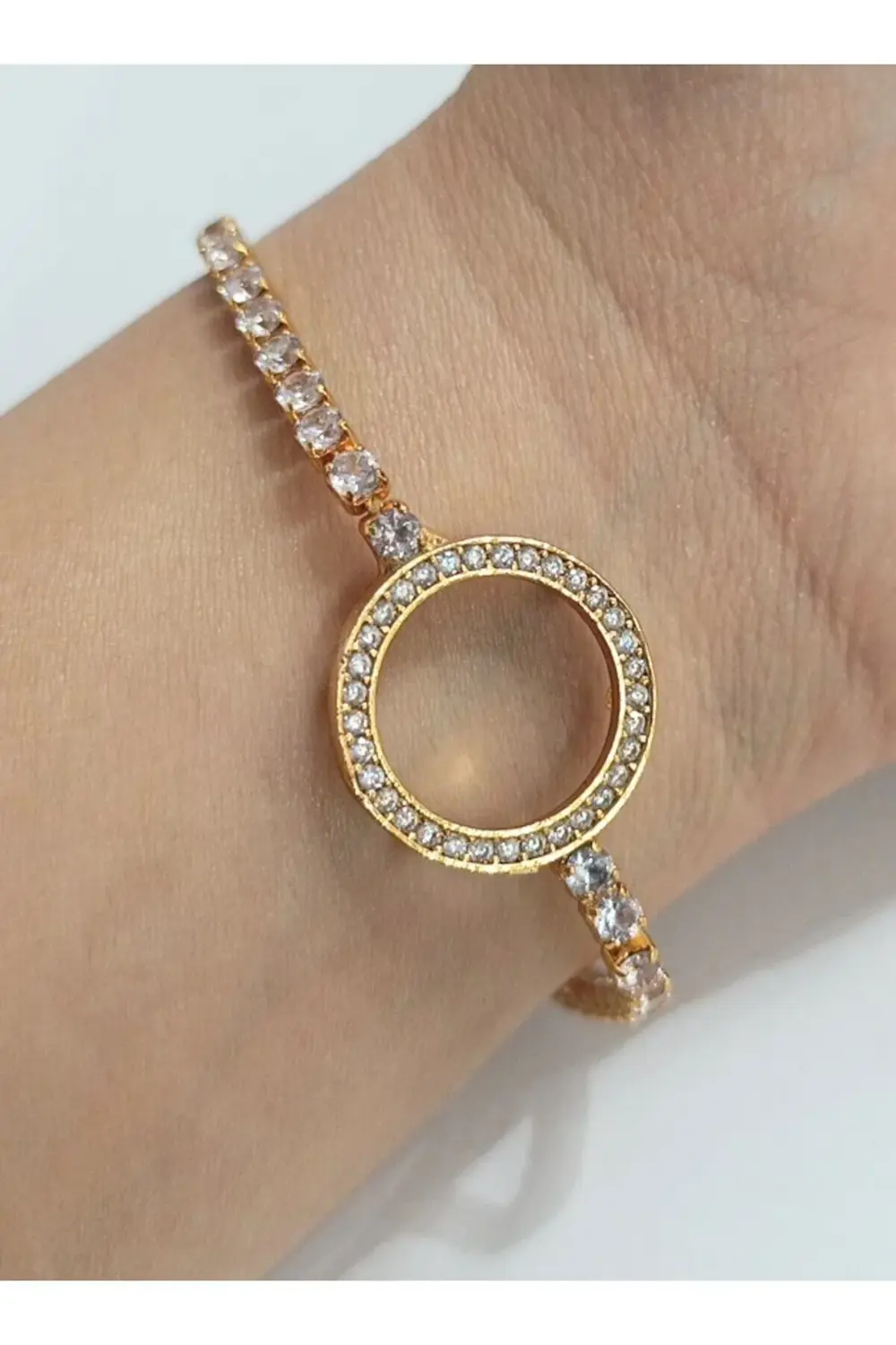 Lüks Gösterişli Taşlı Altın Renk Bileklik