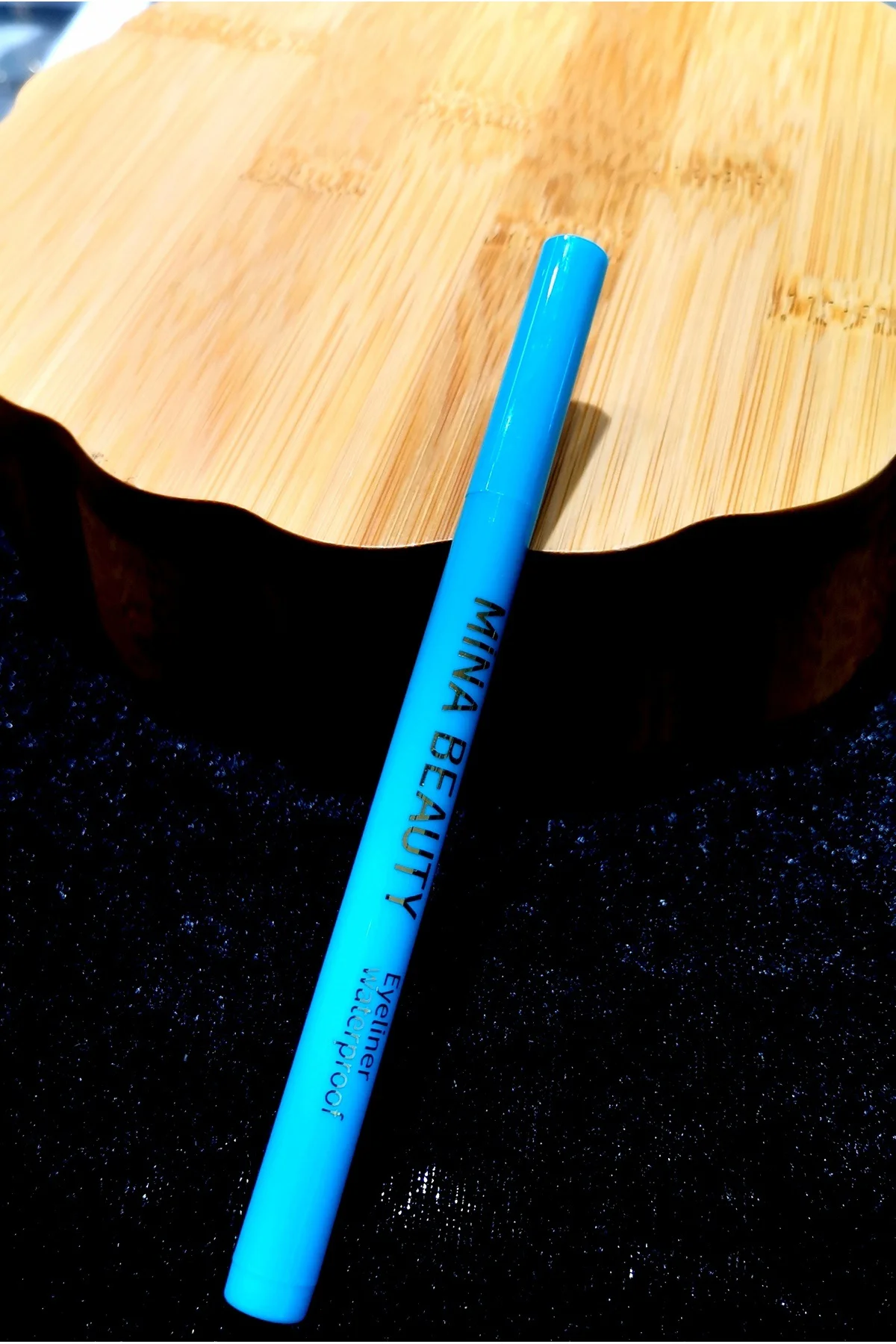 Lüks Göz Alıcı Mavi Eyelıner