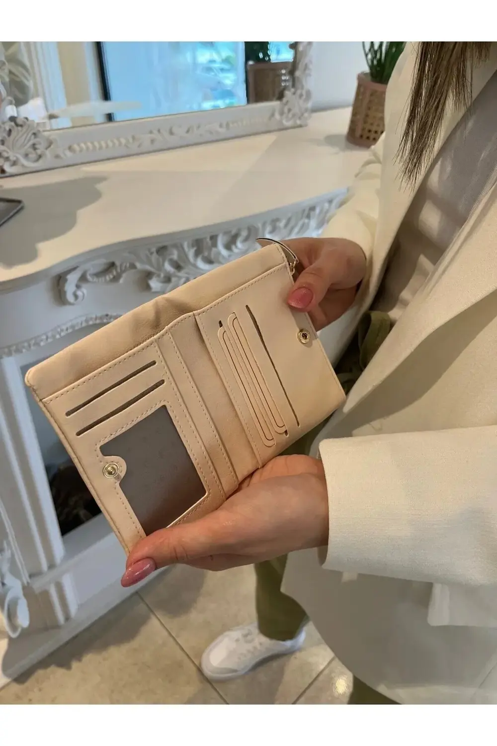 Lüks Luw Klipsli Bozuk Para Bölmeli Kadın Cüzdanı