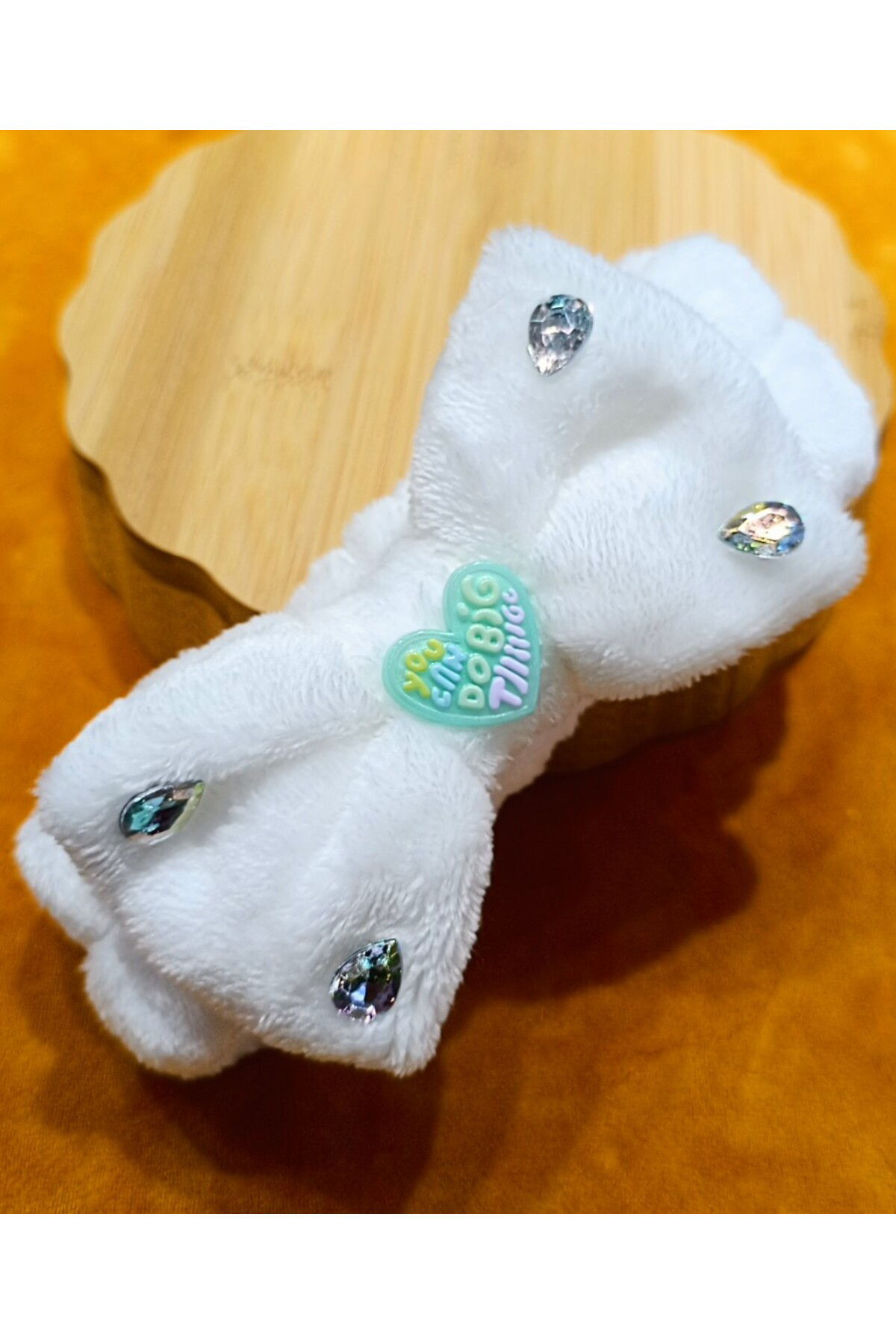 Monalisa Home Lüks Peluşlu Figürlü Saç Bandana Monalisa Home Lüks Peluşlu Figürlü Saç Bandana