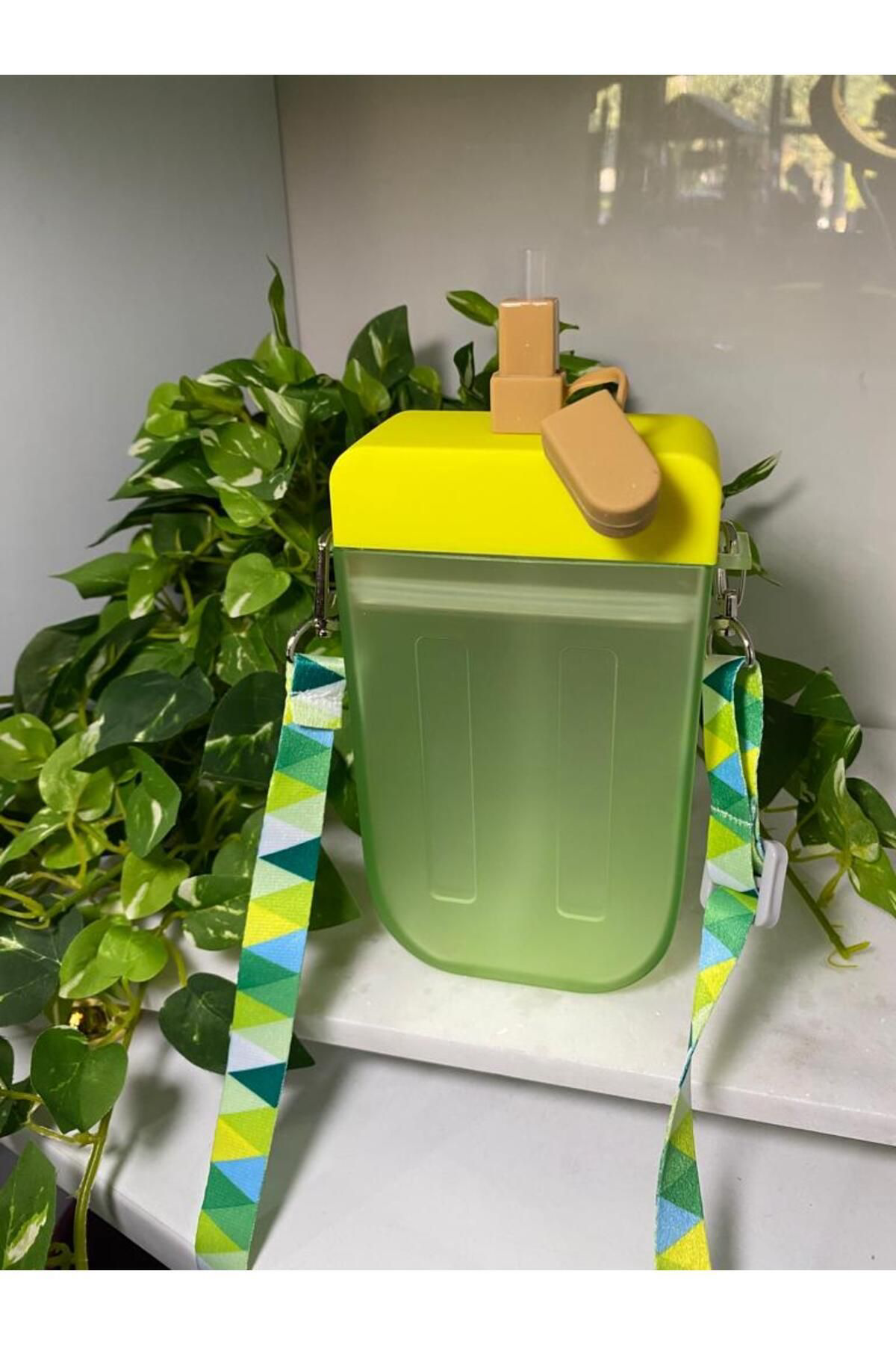 Lüks Renkli Akrilik Askılı Matara Suluk Magnum Model 300ml