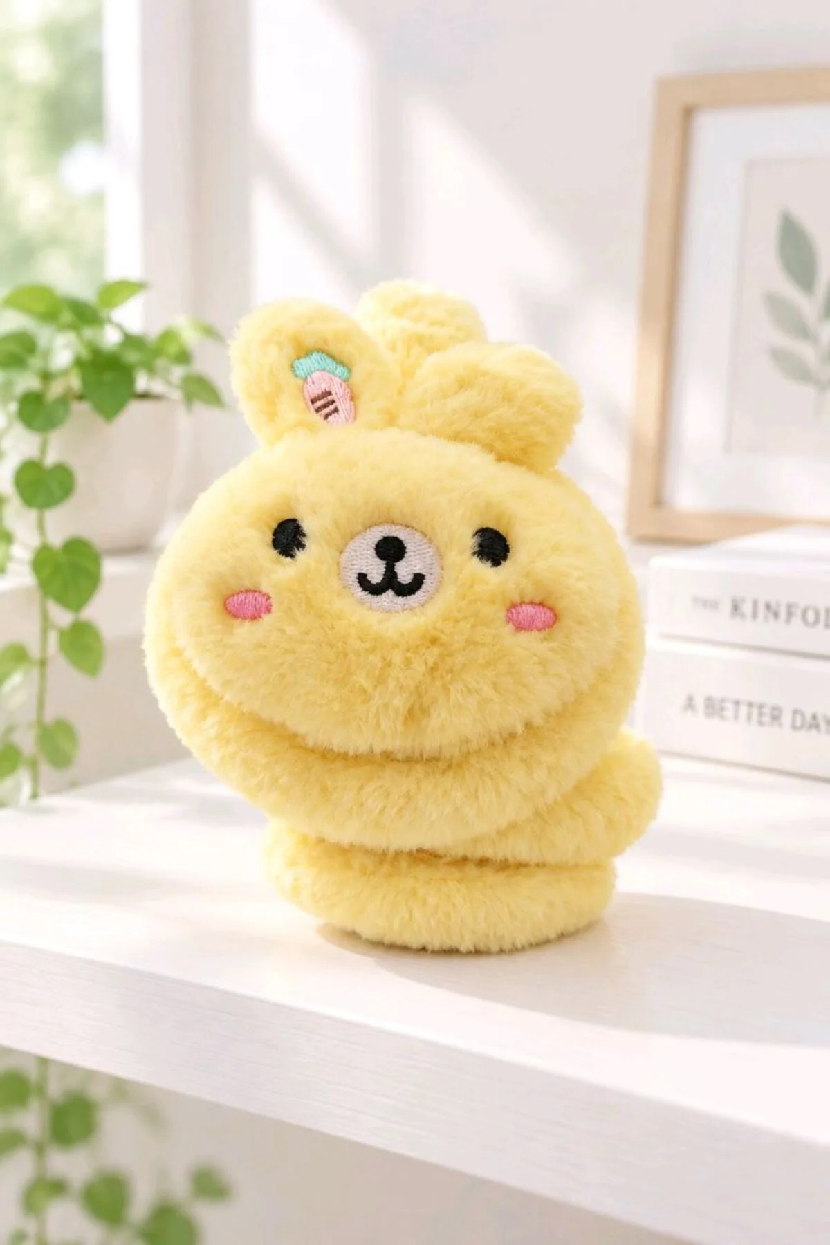 Lüks Renkli Figürlü Peluş Kulaklık Lüks Renkli Figürlü Peluş Kulaklık