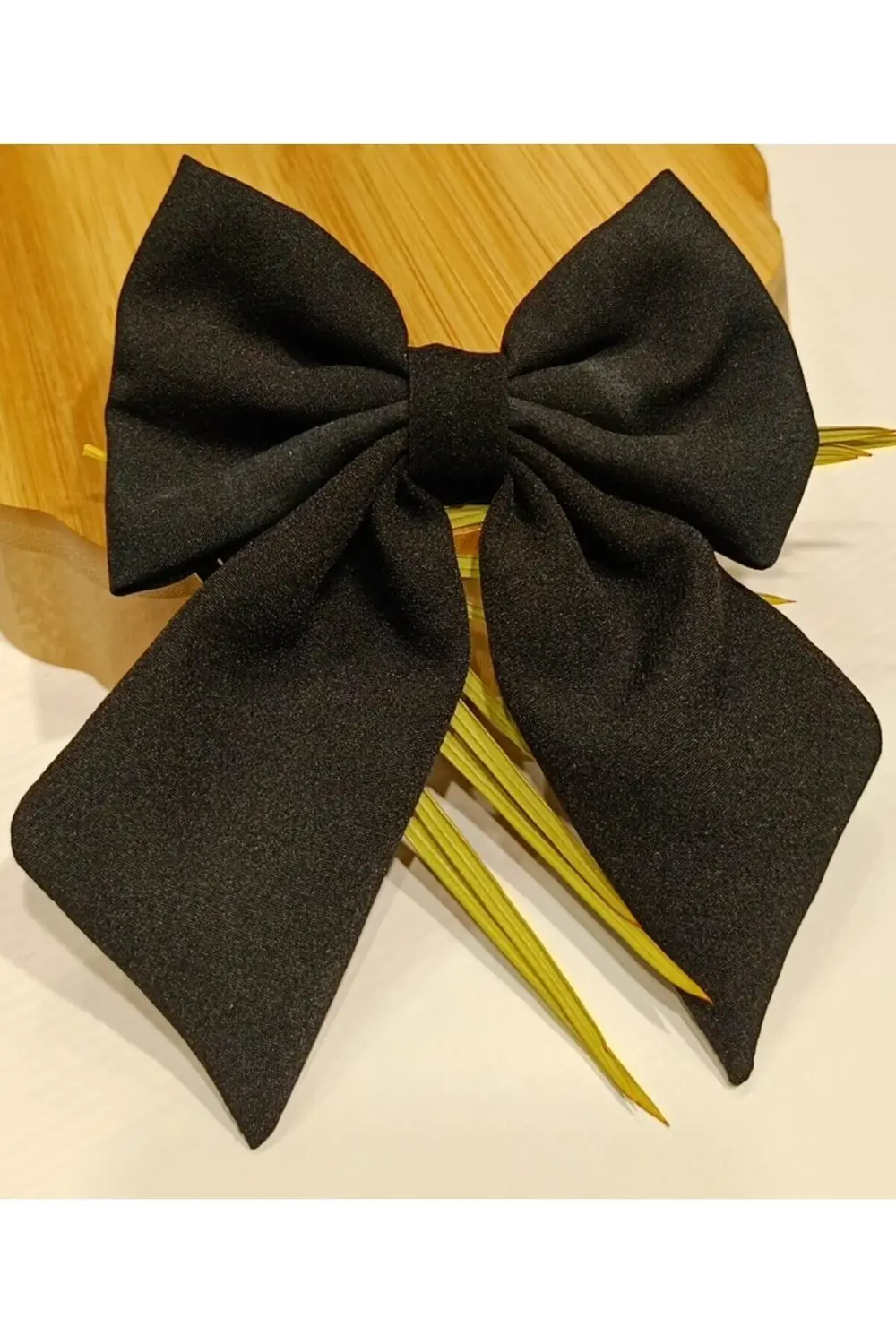 Lüks Siyah Gösterişli Fiyonk Klips Toka