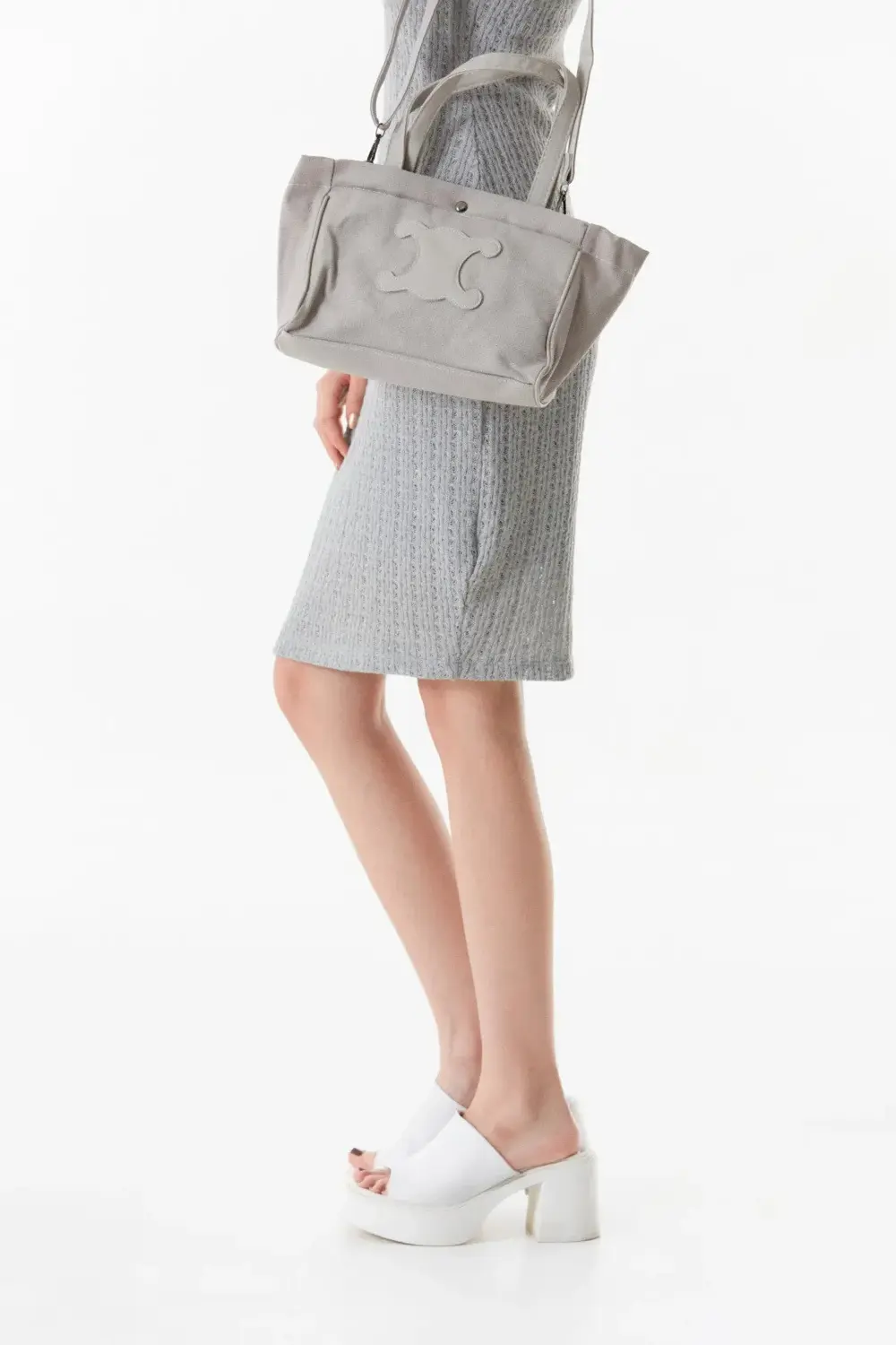 Lüks Tasarım Çıtçıtlı Çanta