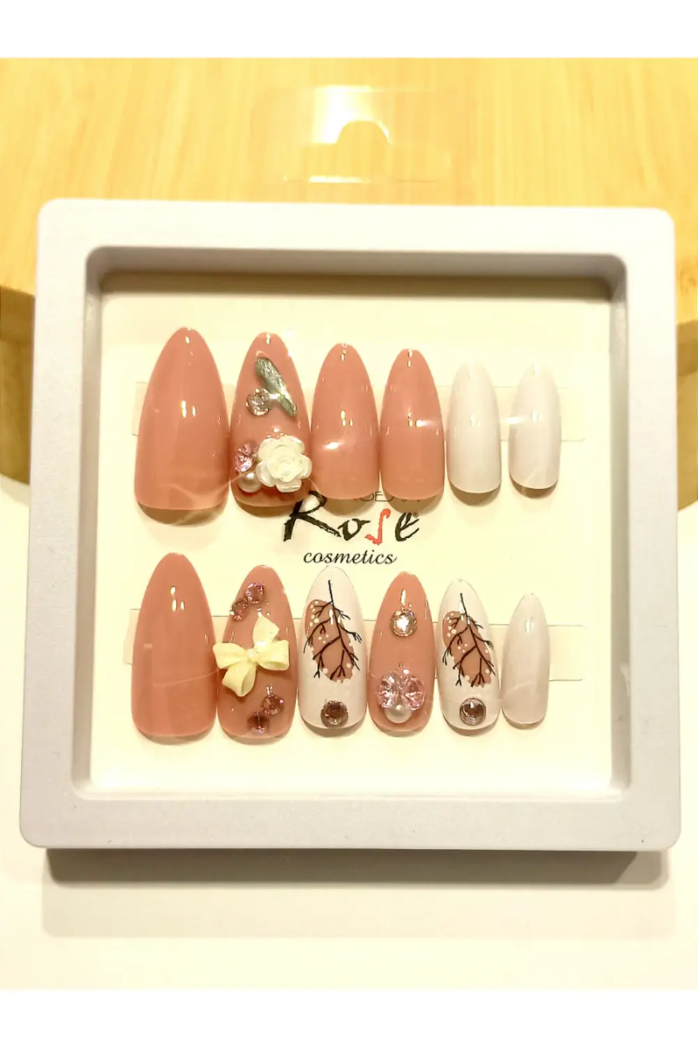 Lüks Tasarım Taşlı Yapay Tırnak