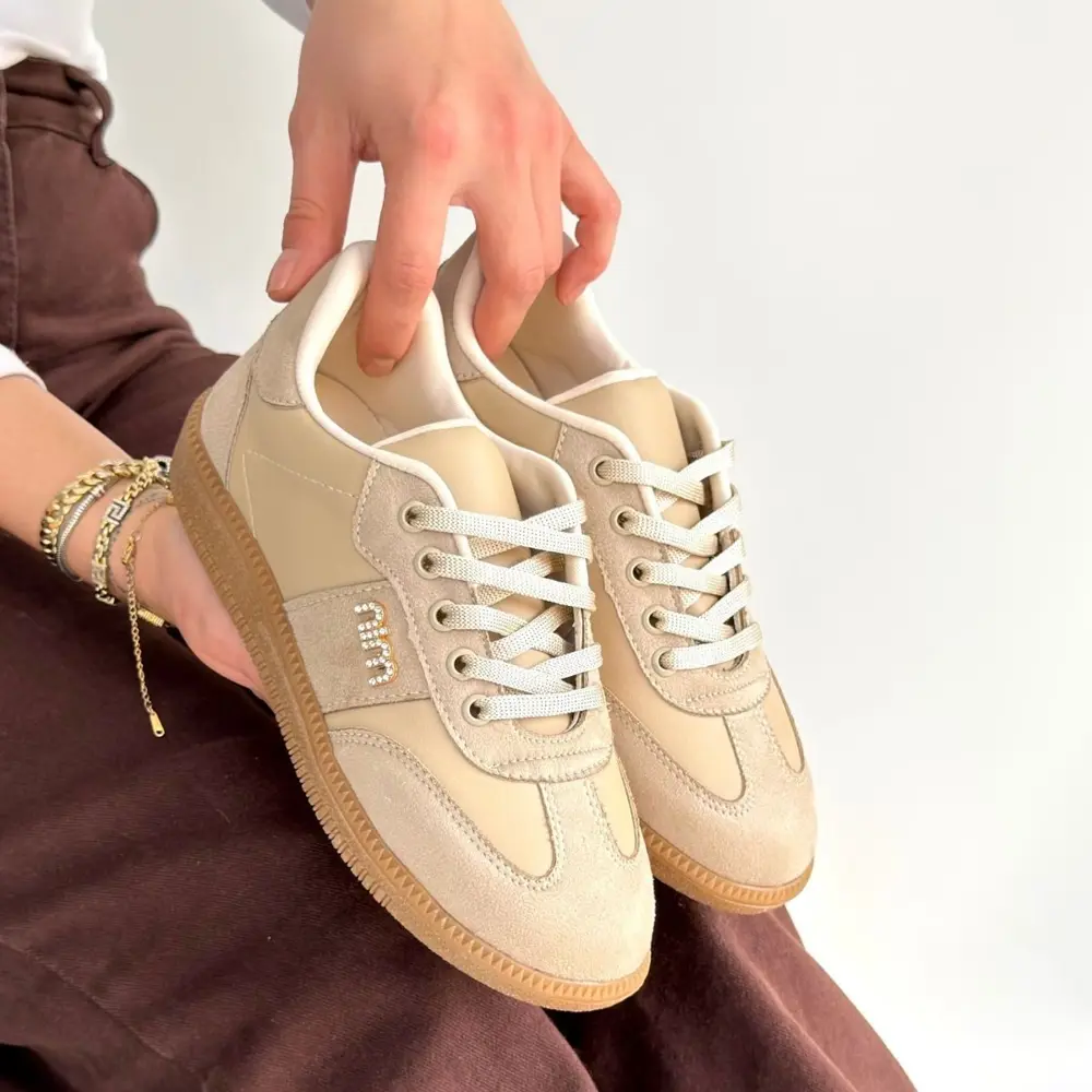 Lunga Bej Cilt Bağcıklı Spor Ayakkabı Lunga Bej Cilt Bağcıklı Spor Ayakkabı