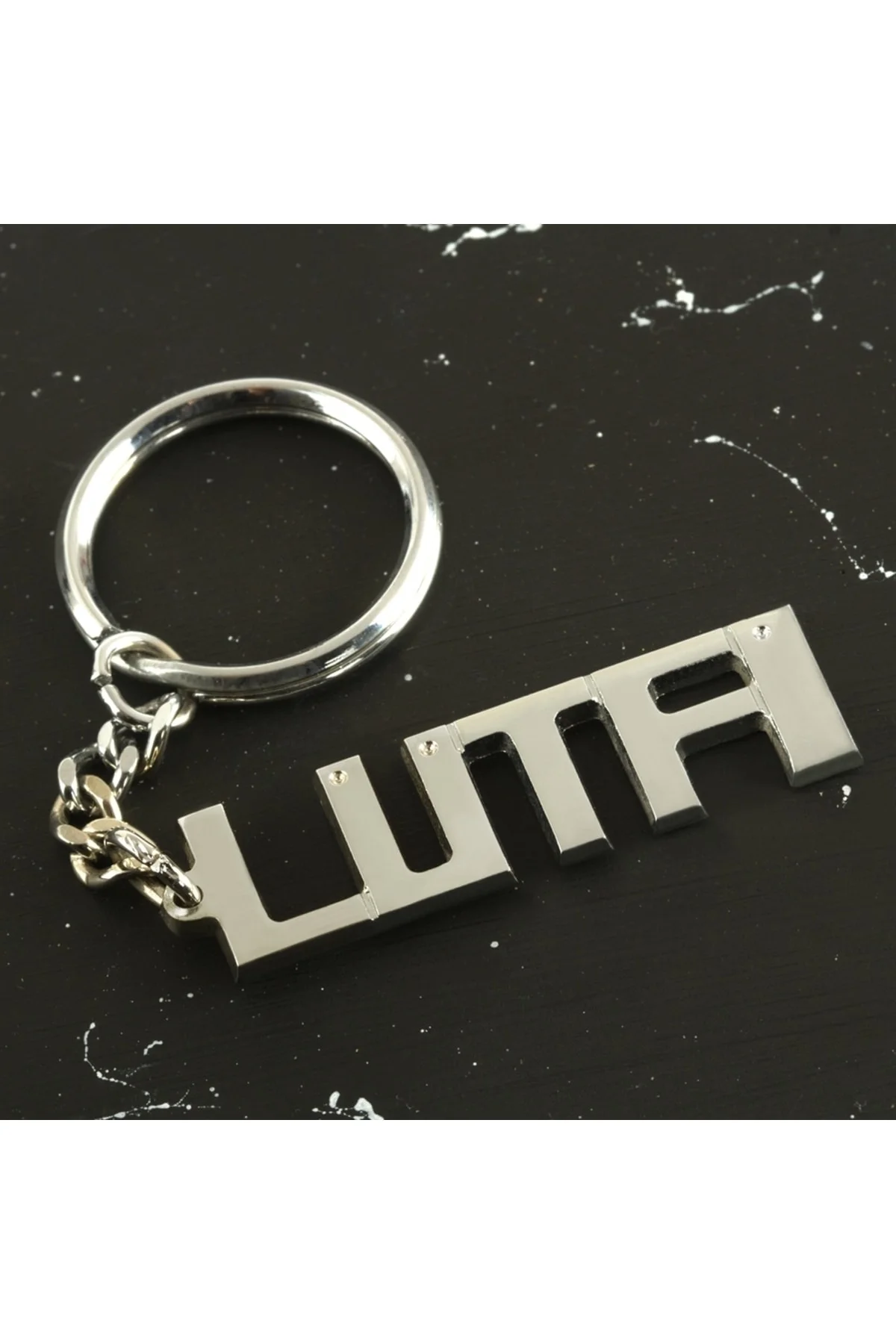 Lütfi İsimli Anahtarlık