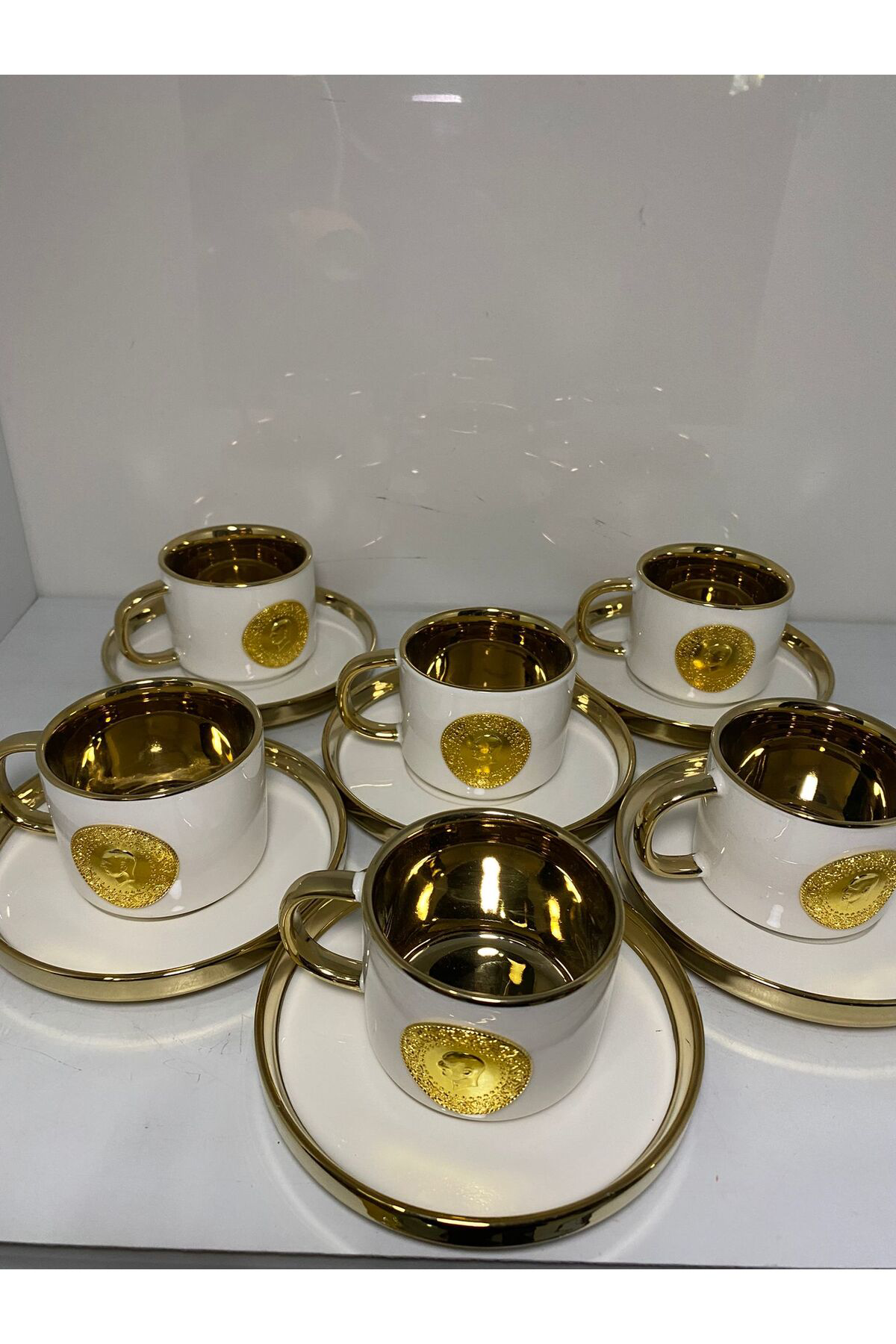 Elif Aksesuar Lüx Porselen Lira Fincan Takımı