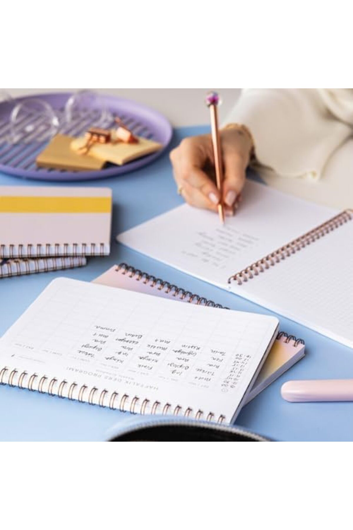 LuxShoping A5 Spiralli Karton Kapak Kareli Okul Defteri 80 yaprak