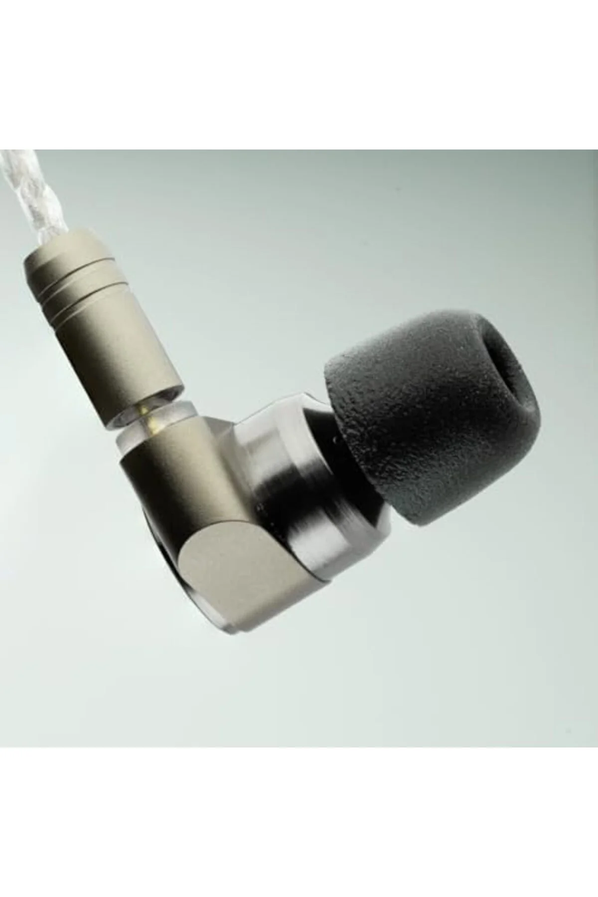 LuxShoping COMPLY Foam T-400 İzolasyon Kulaklık Ucu (M) - 3 Çift LuxShoping COMPLY Foam T-400 İzolasyon Kulaklık Ucu (M) - 3 Çift
