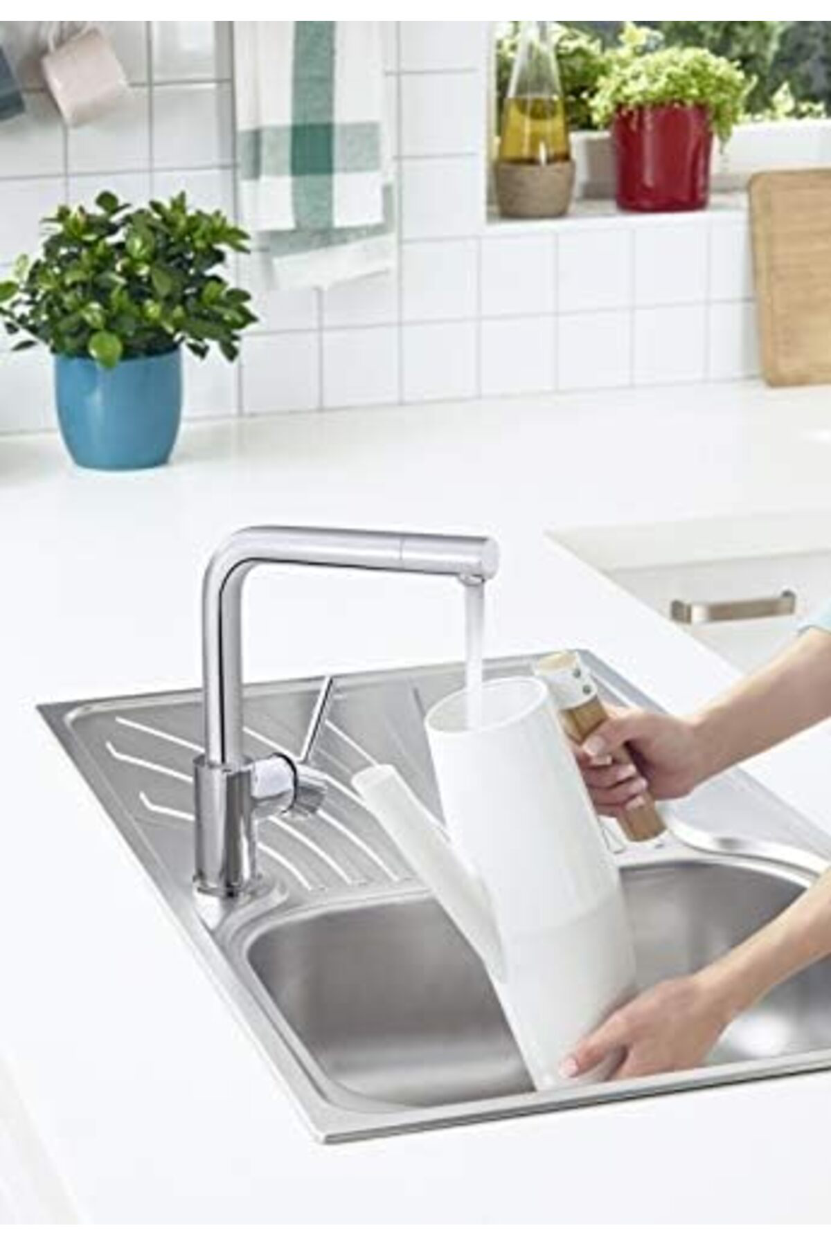 LuxShoping Eviye Bataryası A42136, Krom, 360° Dönebilen, Silikon