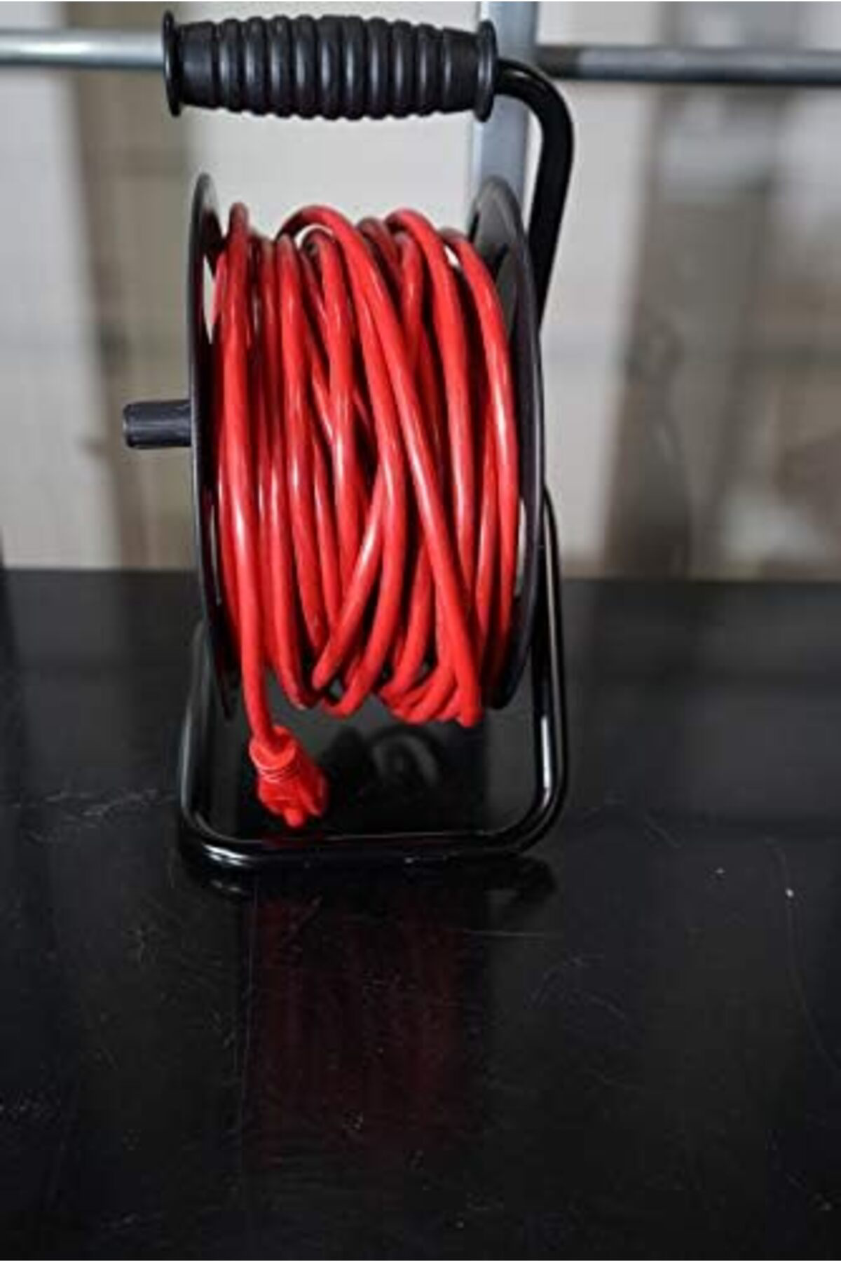 LuxShoping Woods 22849 Metal Ayaklı Kordon Makarası, Siyah, 150-f