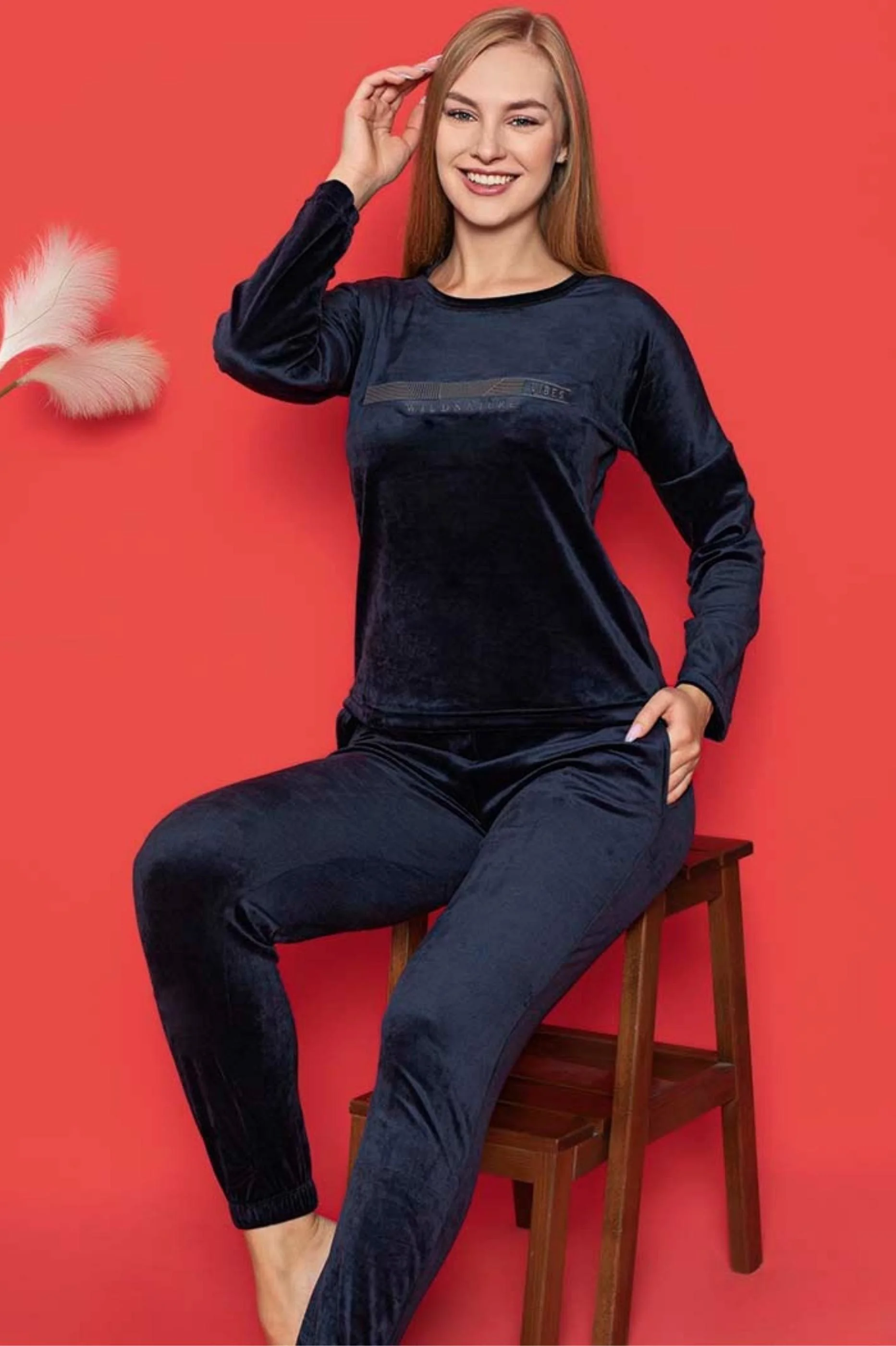 Luxury Velvet Fransız Kadife Yazı Detaylı Pijama Takımı, Lacivert, S Fiyatı, Yorumları ve Özellikleri