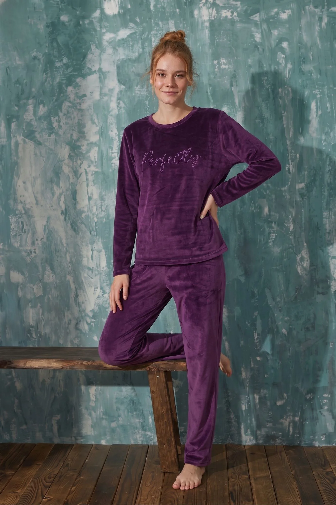 Luxury Velvet Fransız Kadife Yazı Detaylı Pijama Takımı, Mor, L Fiyatı, Yorumları ve Özellikleri