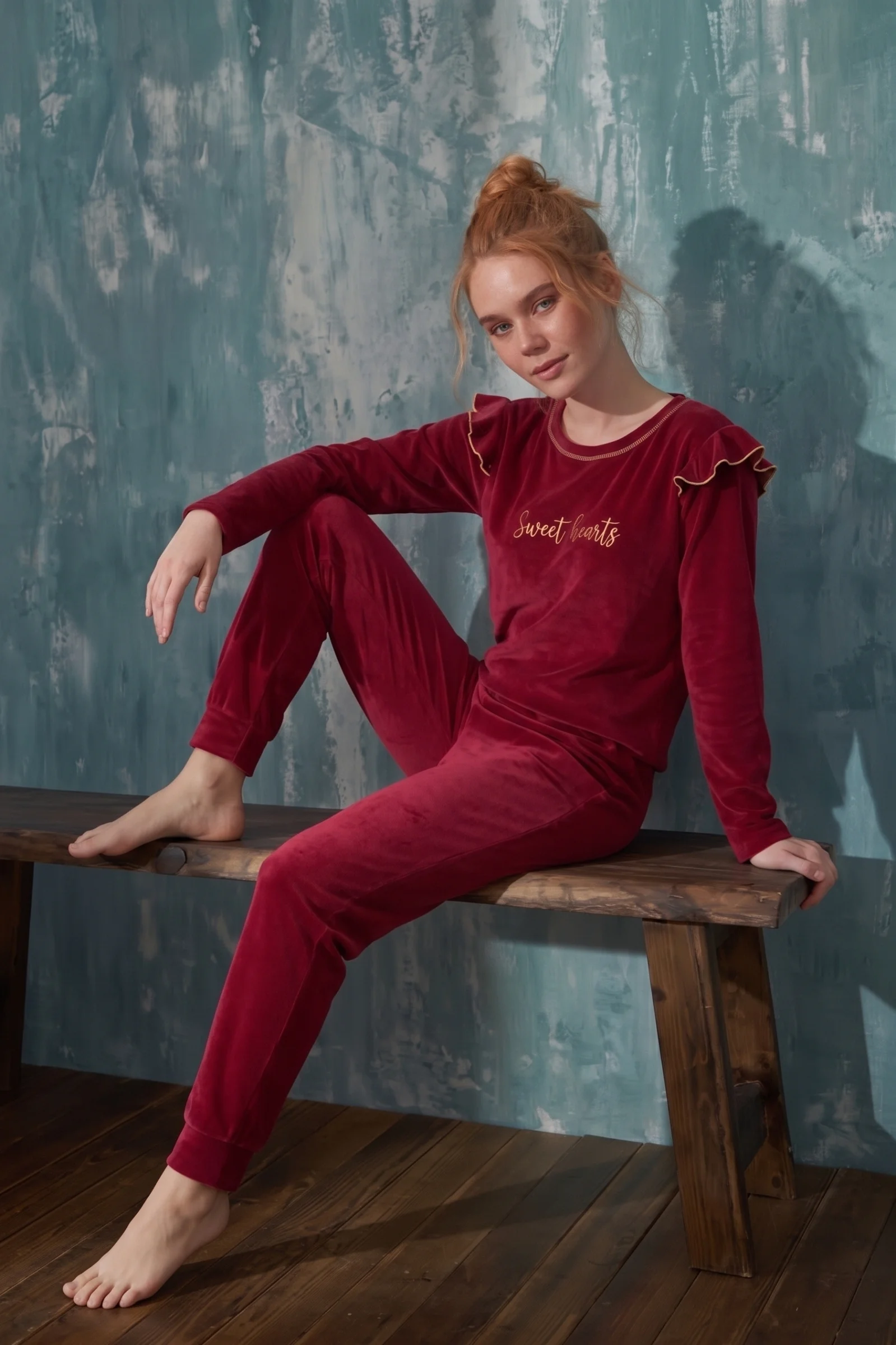 Luxury Velvet Fransız Kadife Omuzları Fırfırlı Manşetli Pijama Takımı, Bordo, XL