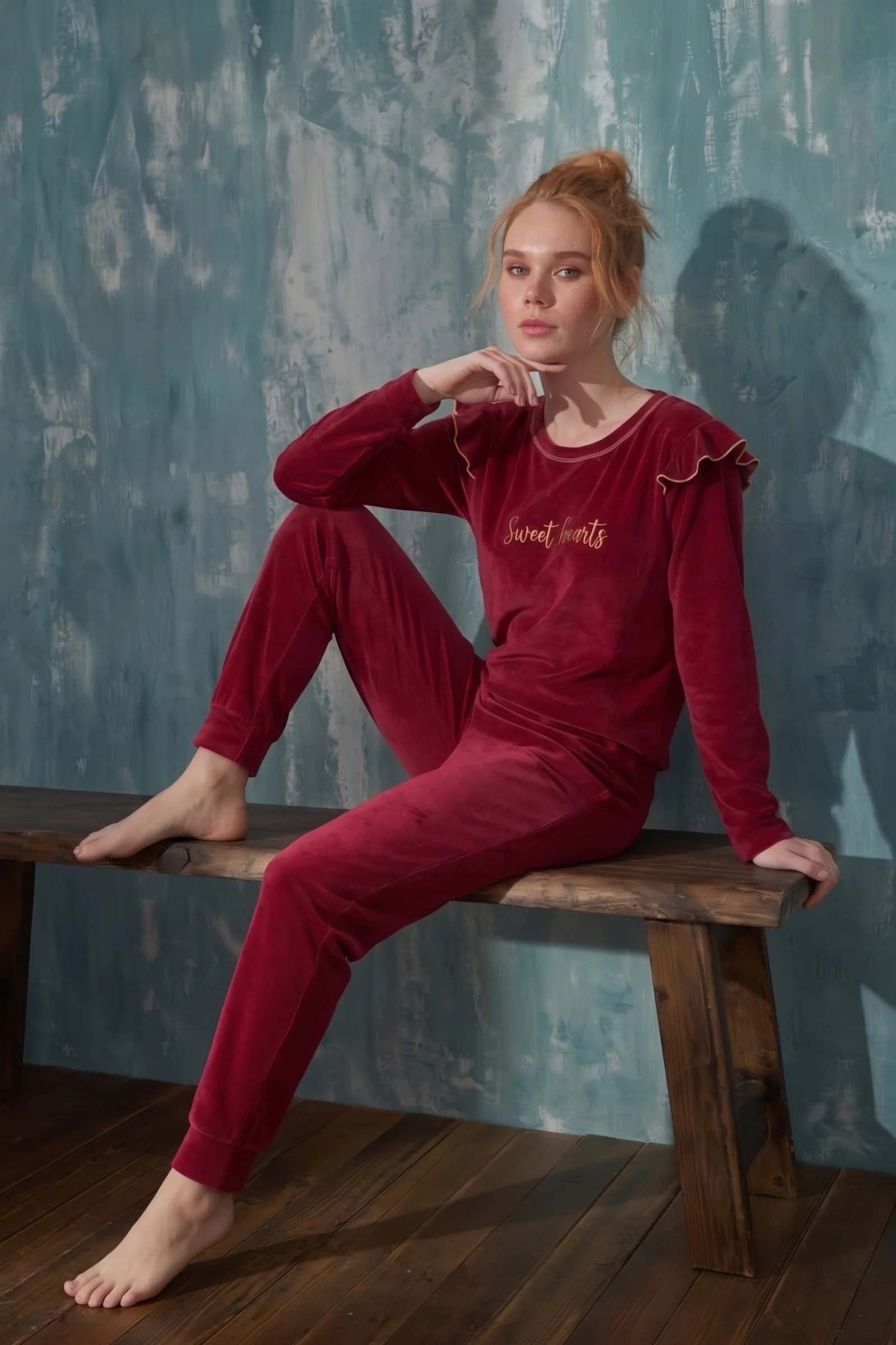Luxury Velvet Fransız Kadife Omuzları Fırfırlı Manşetli Pijama Takımı, Bordo, XL