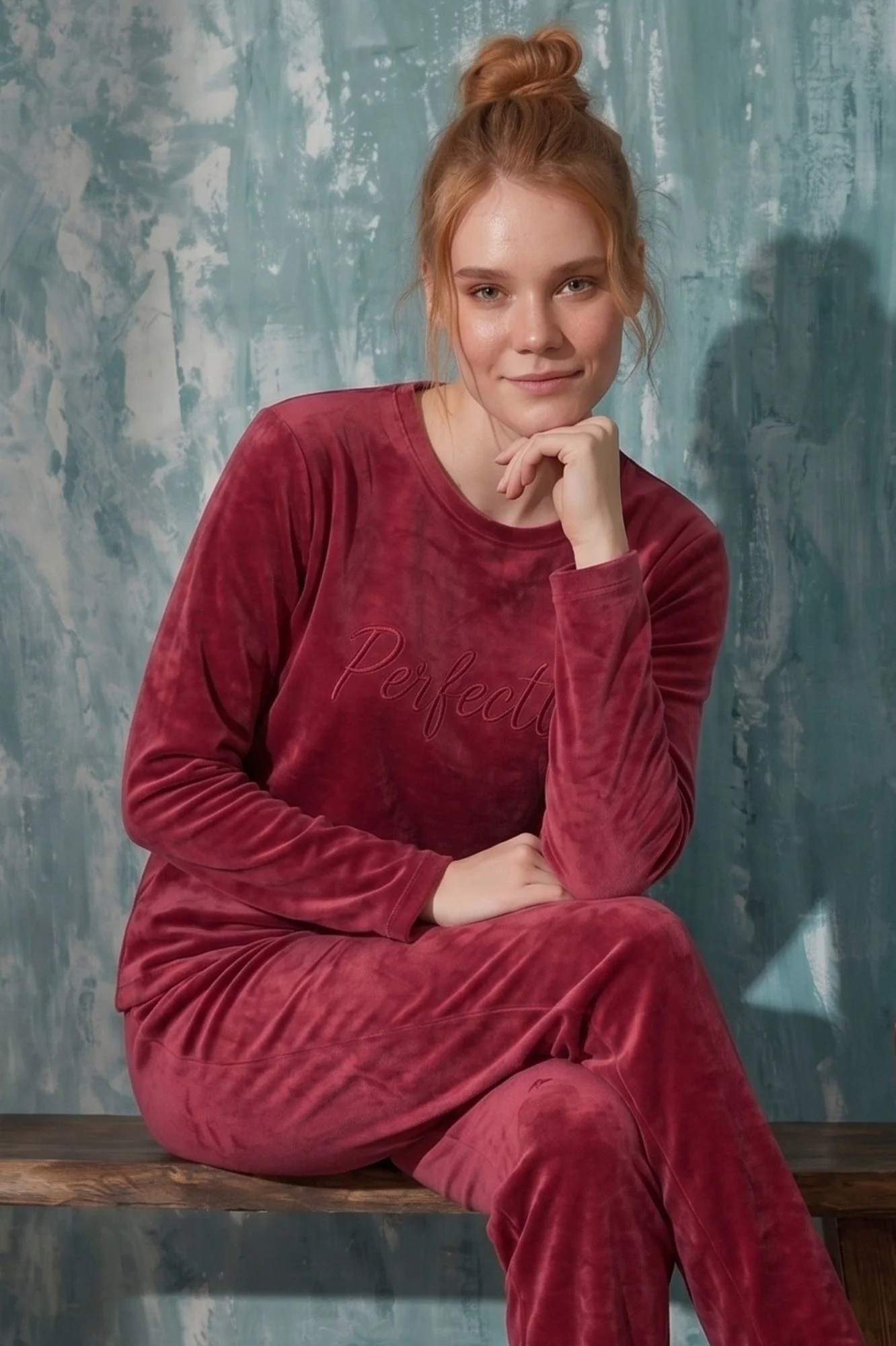 Luxury Velvet Fransız Kadife Yazı Detaylı Pijama Takımı, Bordo, L Fiyatı, Yorumları ve Özellikleri