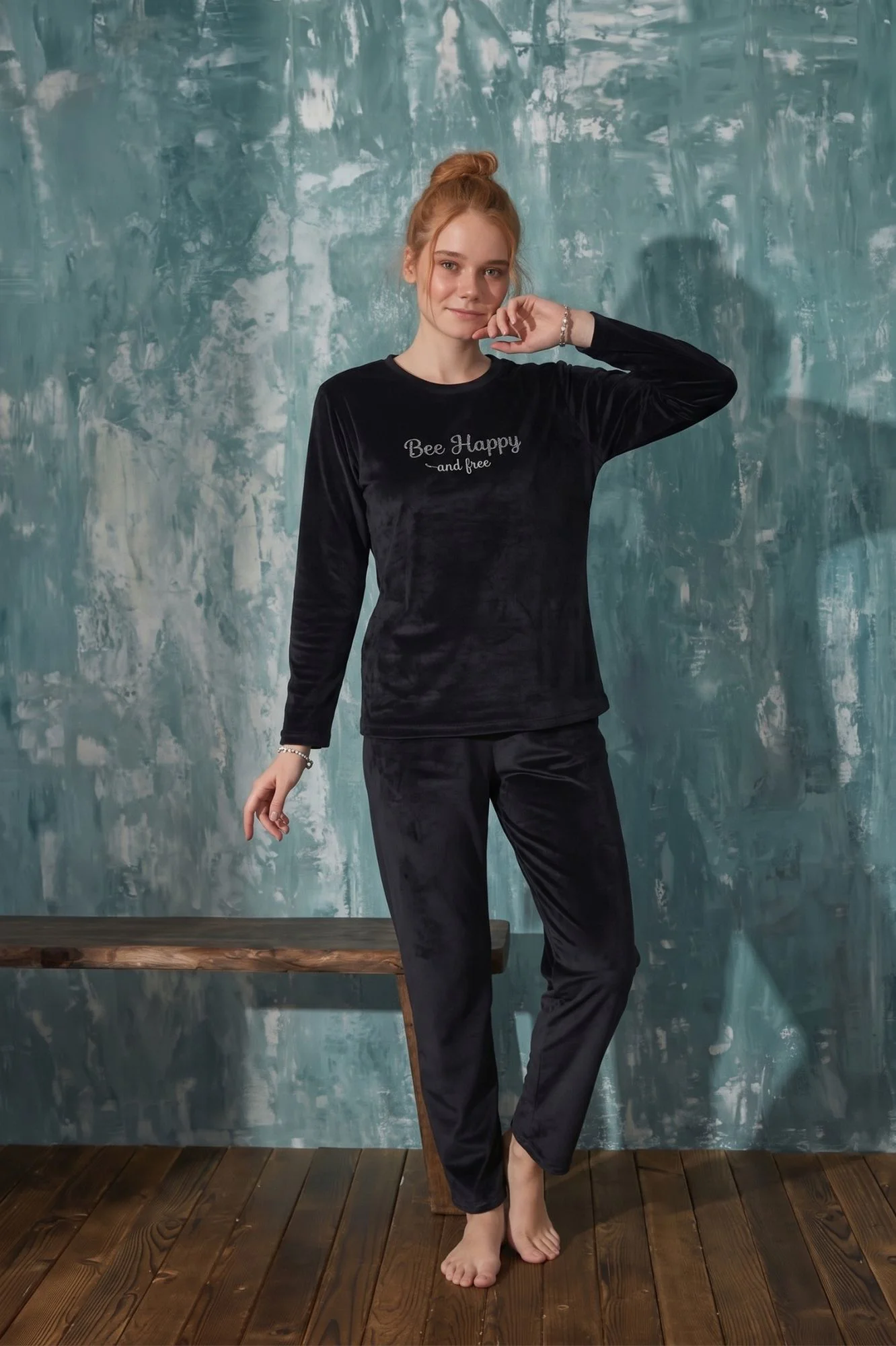 Luxury Velvet Fransız Kadife Yazı Detaylı Pijama Takımı, Siyah, M Fiyatı, Yorumları ve Özellikleri
