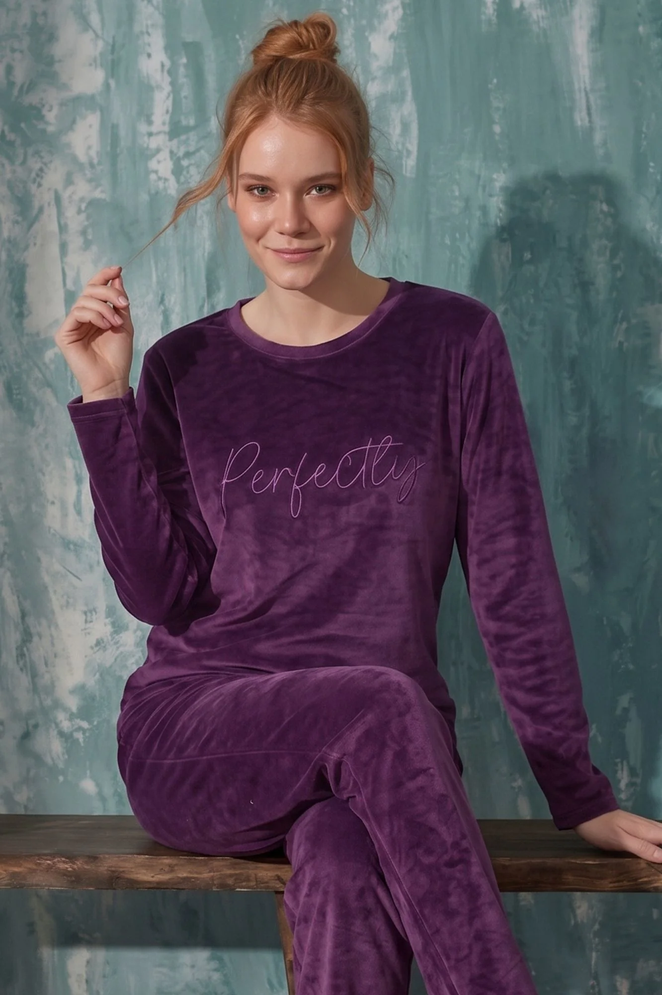 Luxury Velvet Fransız Kadife Yazı Detaylı Pijama Takımı, Mor, L Fiyatı, Yorumları ve Özellikleri