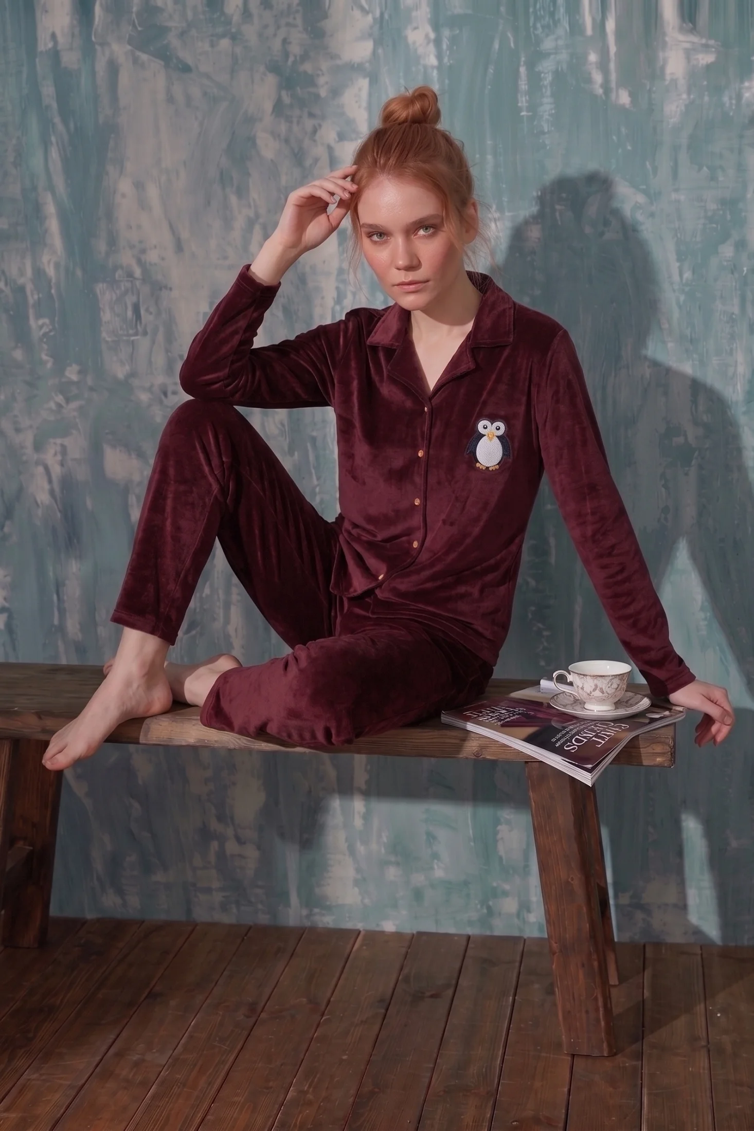 Luxury Velvet Fransız Kadife Düğmeli Penguen Nakışlı Gömlek Pijama Takımı, Bordo, M Fiyatı, Yorumları ve Özellikleri
