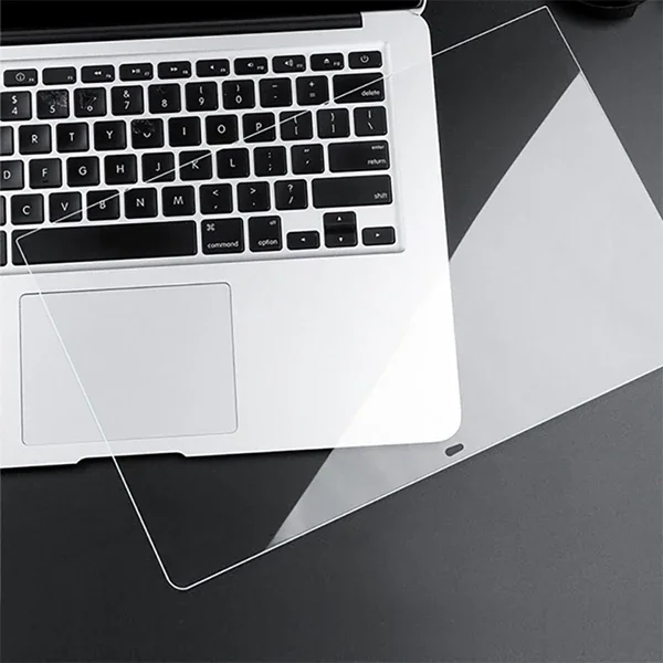 MacBook Pro 13" A2289/A2251 (2020) 8-9H Temperli Cam Ekran Koruyucu – Darbeye Dayanıklı, Parmak İzi Kaplamalı