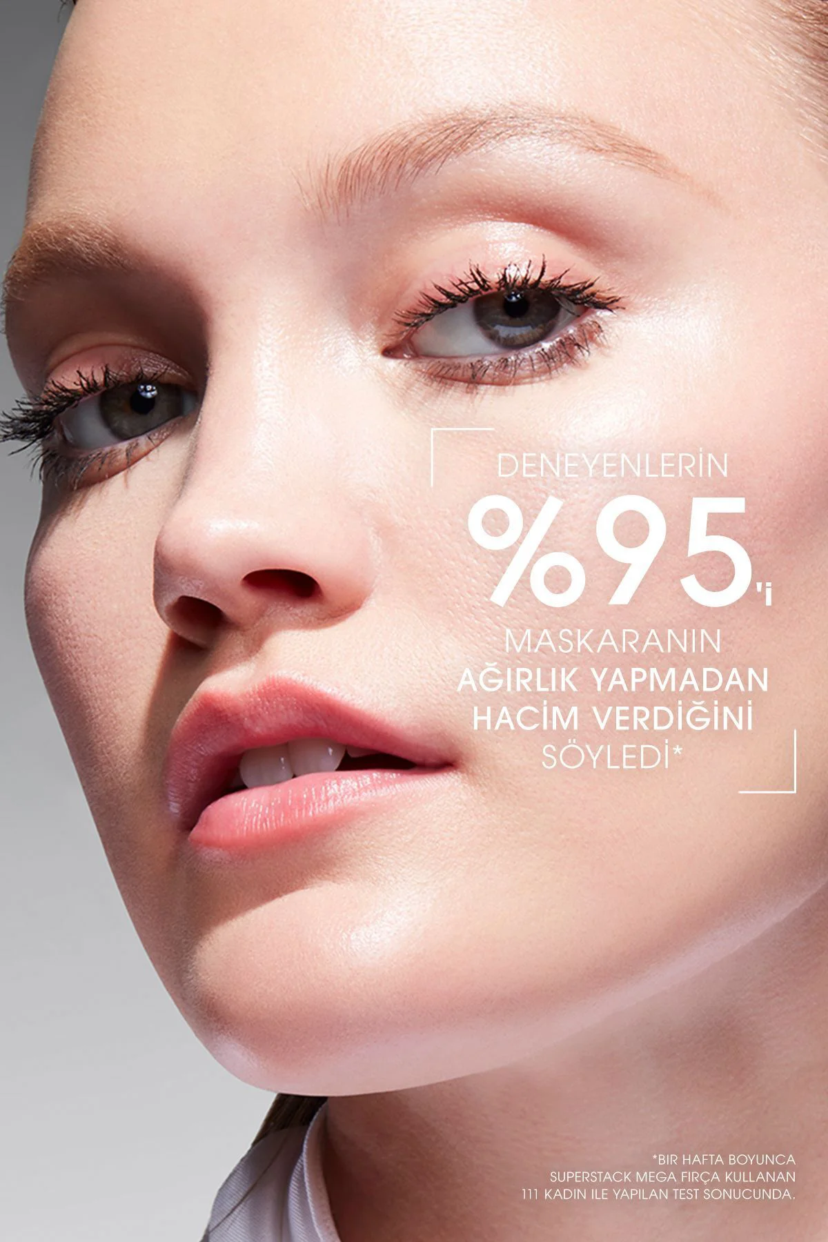 Macstack Siyah Maskara Mega Fırça 12ml - Kıvırma, Uzunluk ve Haci