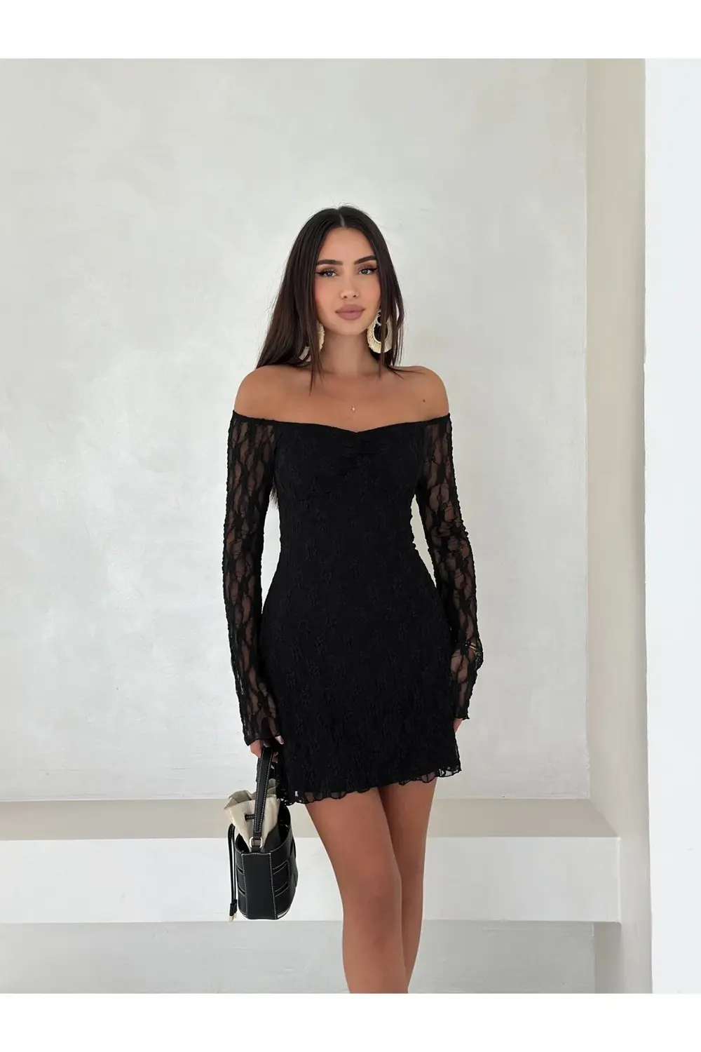 Madonna Yaka Elegance Mini Dantel Elbise