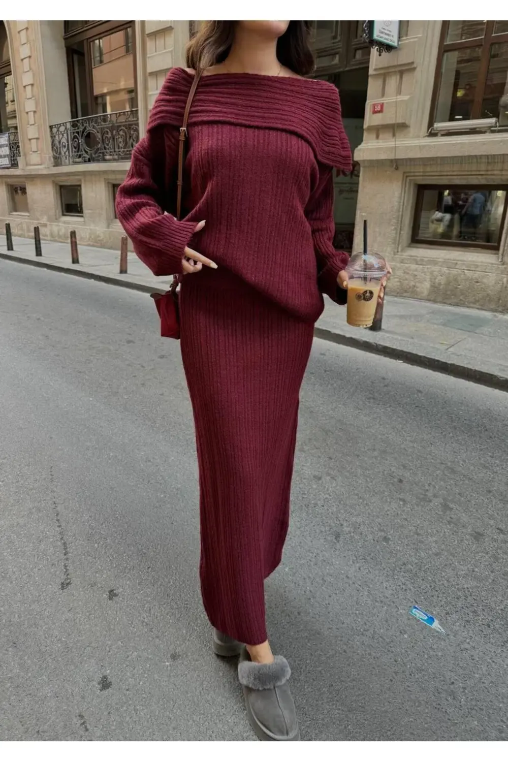 MADONNA YAKA KADIN TRİKO UZUN ETEKLİ TAKIM