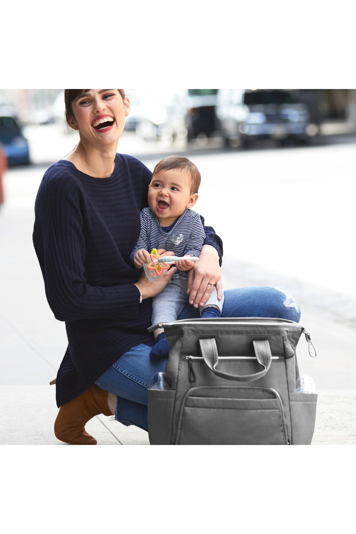 Skip Hop Main Frame El Çantası Charcoal