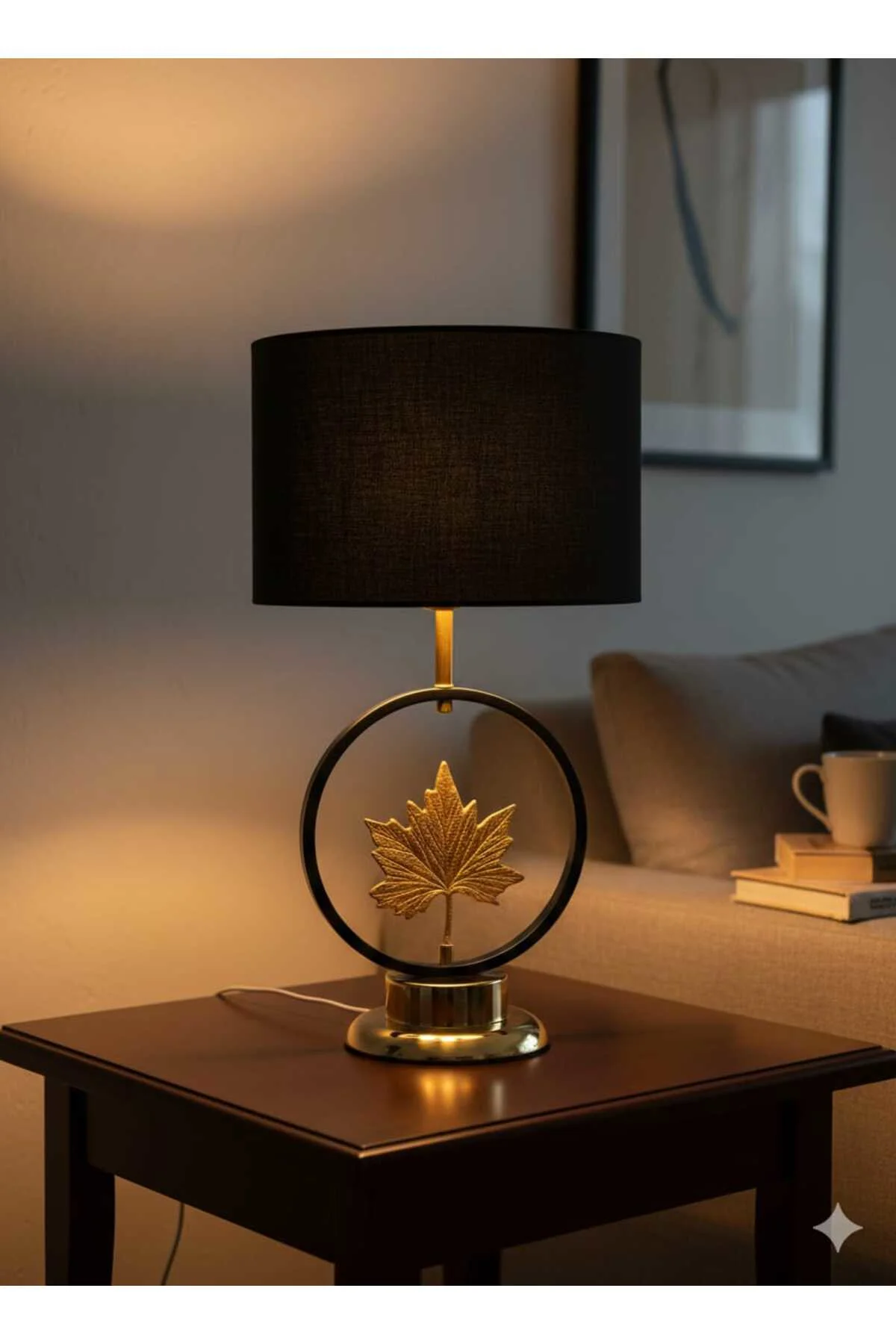 Majestic Leaf – 58 CM Altın Yaprak Heykelli Siyah Şapkalı Lüks Ab