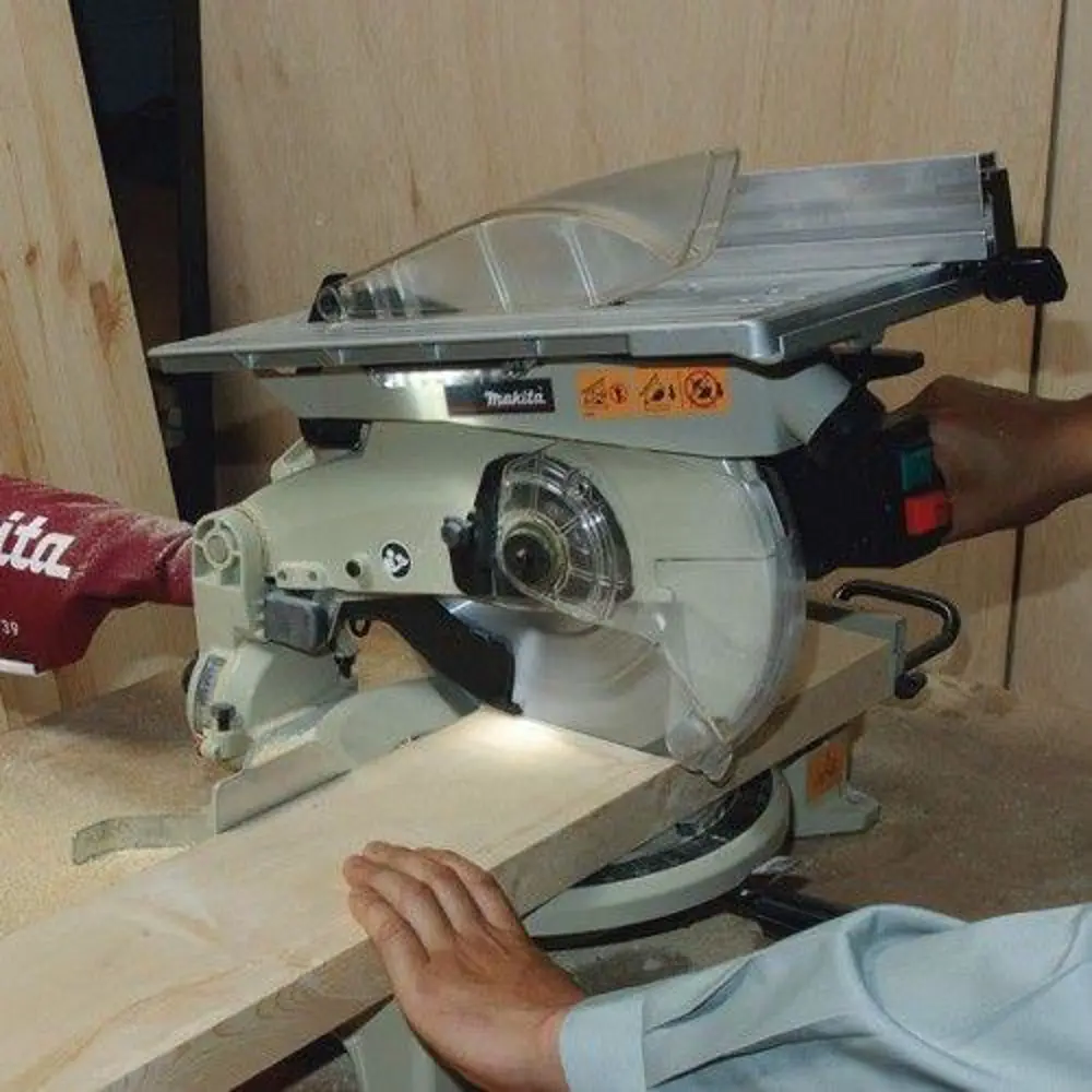 Makita LH1040 Gönye Kesme Tezgahı Üst Tablalı