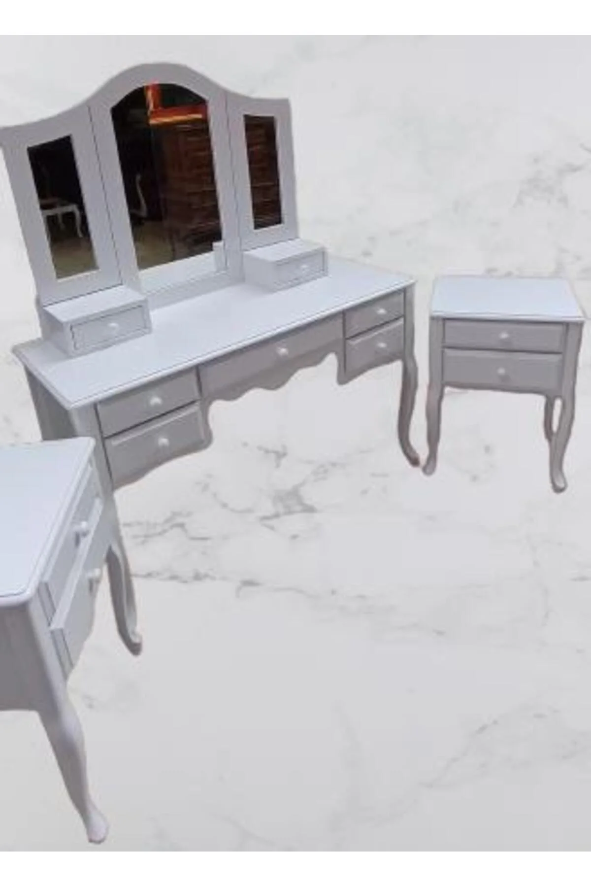 Makyaj Masa 12548 ST 7Çekmece puflu Model Takım Kayın Kayın Klasik Aslan Ayak Komodin Makyaj Masa 12548 ST 7Çekmece puflu Model Takım Kayın Kayın Klasik Aslan Ayak Komodin - Görsel 4