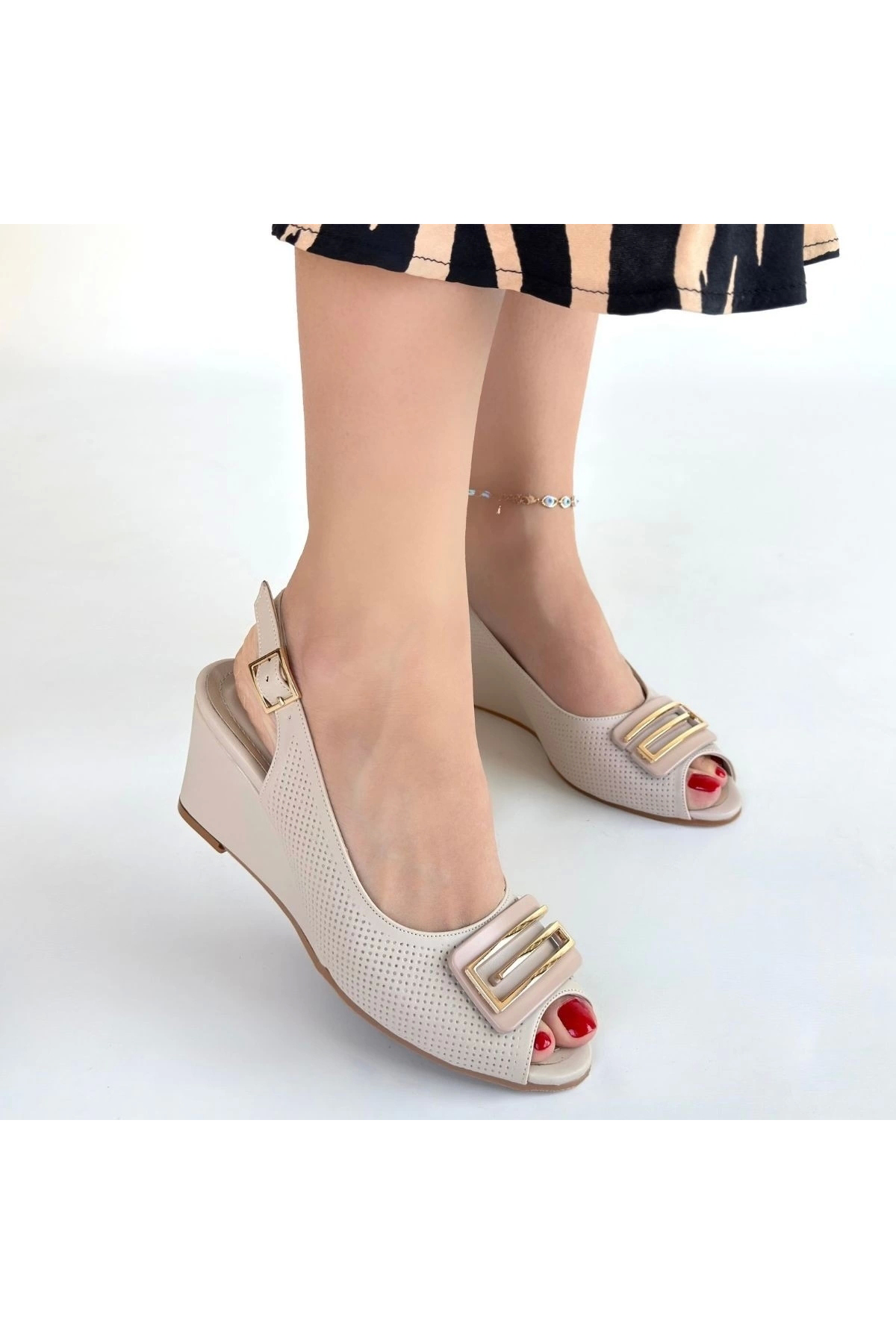 Erbilden Mamba Bej Cilt Dolgu Topuk Ayakkabi