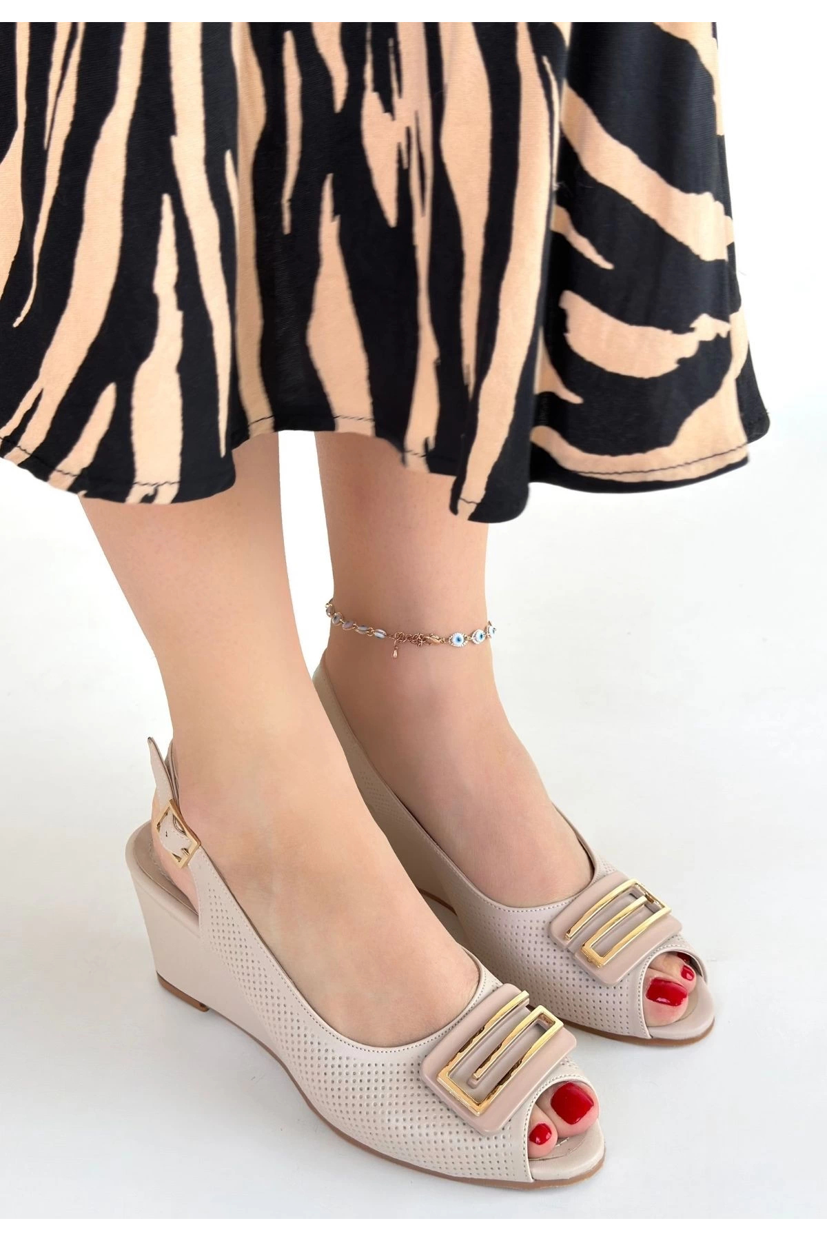 Erbilden Mamba Bej Cilt Dolgu Topuk Ayakkabi