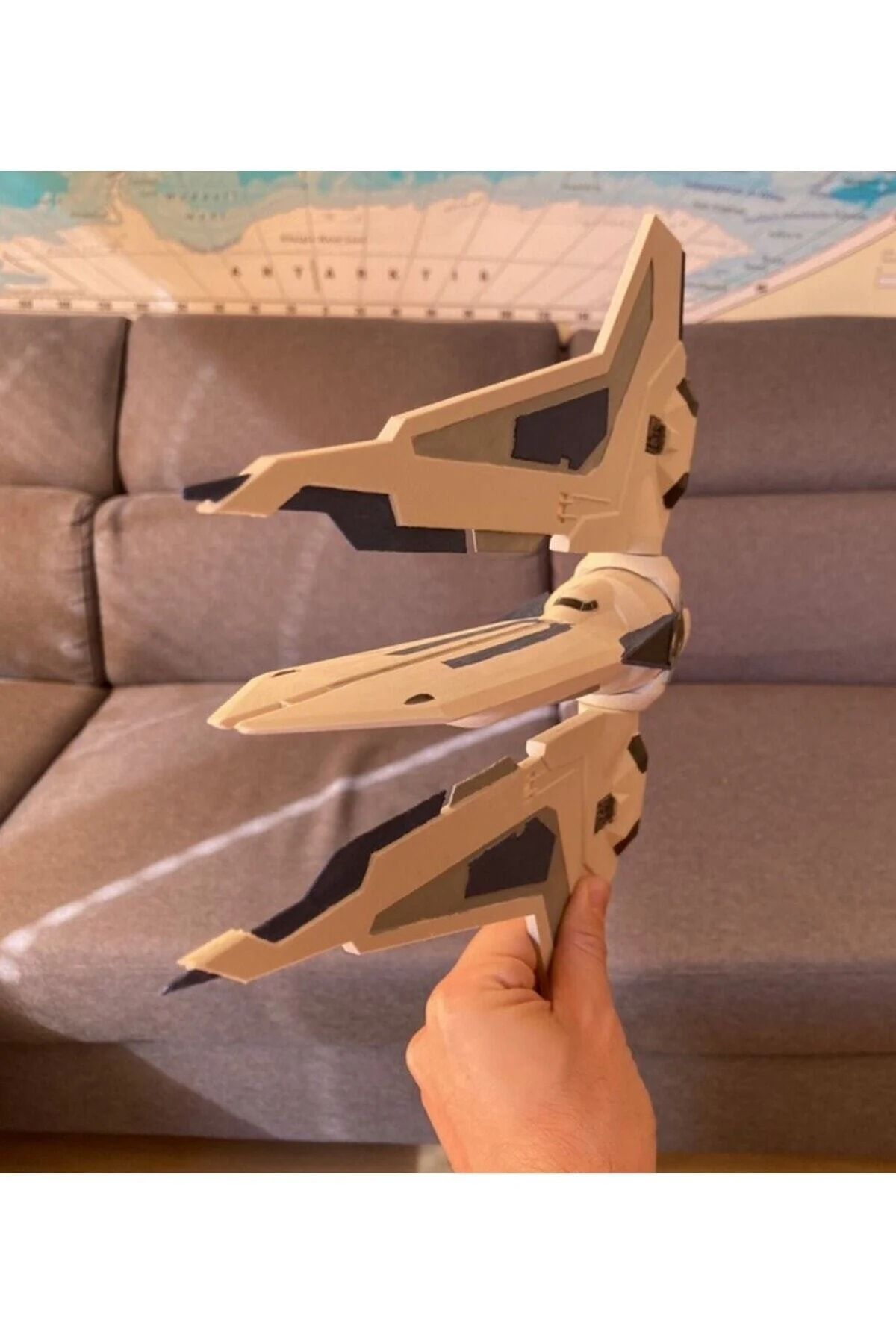 Mandalorian Uzay Gemisi Kom'rk Maket Spaceship Star Wars 25 CM BOY (BÜYÜK BOY)