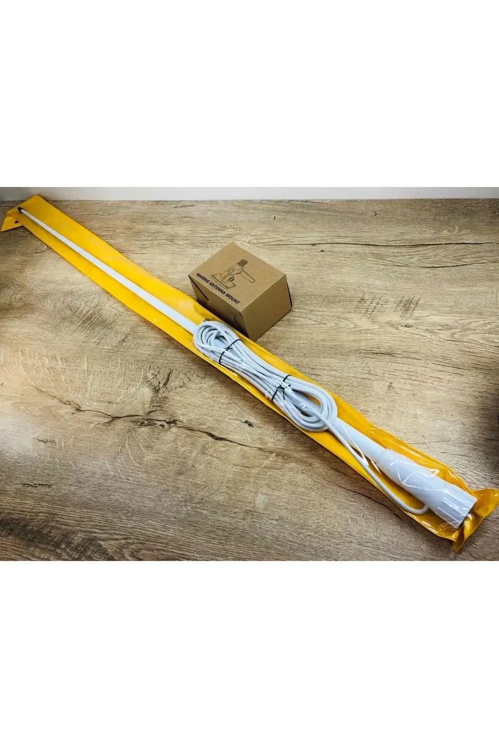 Marin Band Beyaz Fiber Anten Vhf Bandı Deniz Telsizi Anteni Tekne