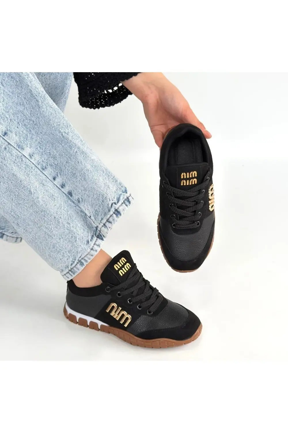 Marje Siyah Cilt Bağcıklı Spor Ayakkabı