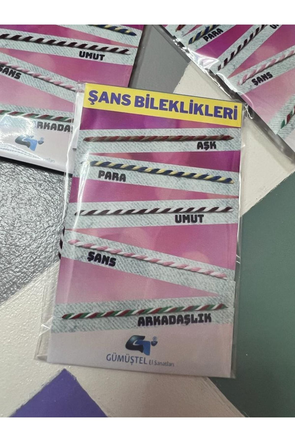 Marteniçka Şans Bileklikleri 5 Adet Marteniçka Şans Bileklikleri 5 Adet