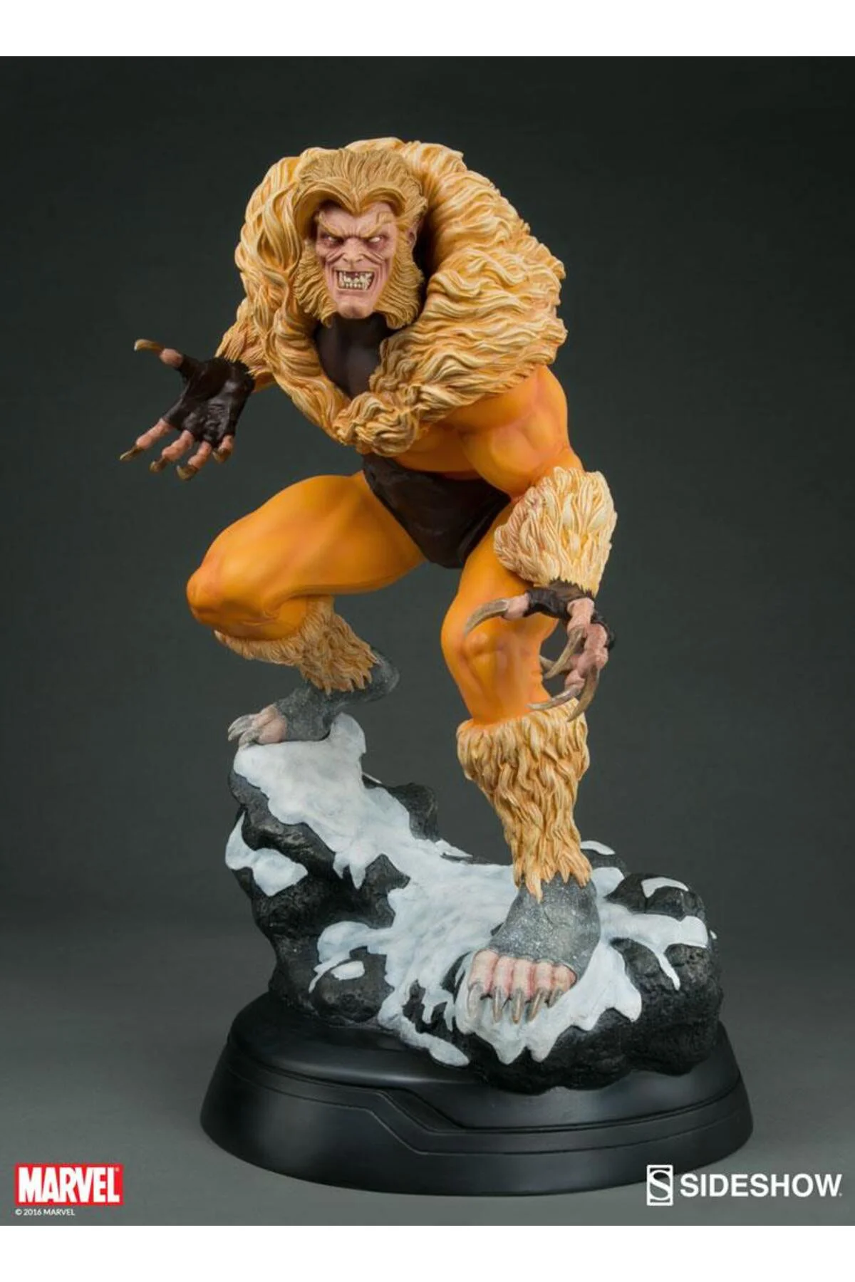 Marvel Comics X-Men Sabretooth Classic Premium Format Figure