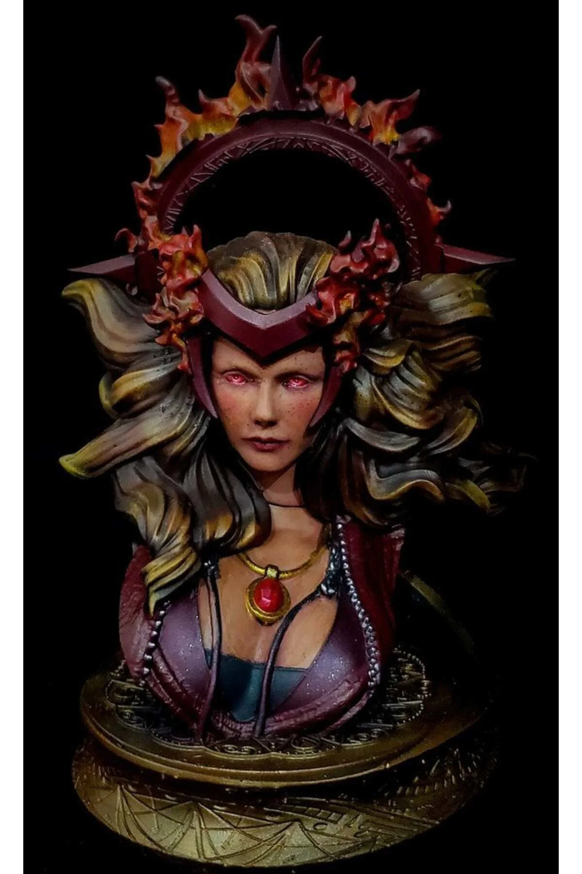 Marvel Scarlet Witch Boyalı Büst Kaptan Amerika Kızıl Cadı Büst 15CM