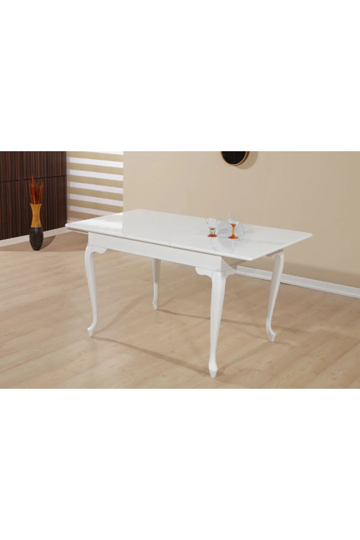 Masa 13734 Klasik MODEL Kayın Torna Aslan ayak Parlak Beyaz renk Açılı tabla masa Masa 13734 Klasik MODEL Kayın Torna Aslan ayak Parlak Beyaz renk Açılı tabla masa