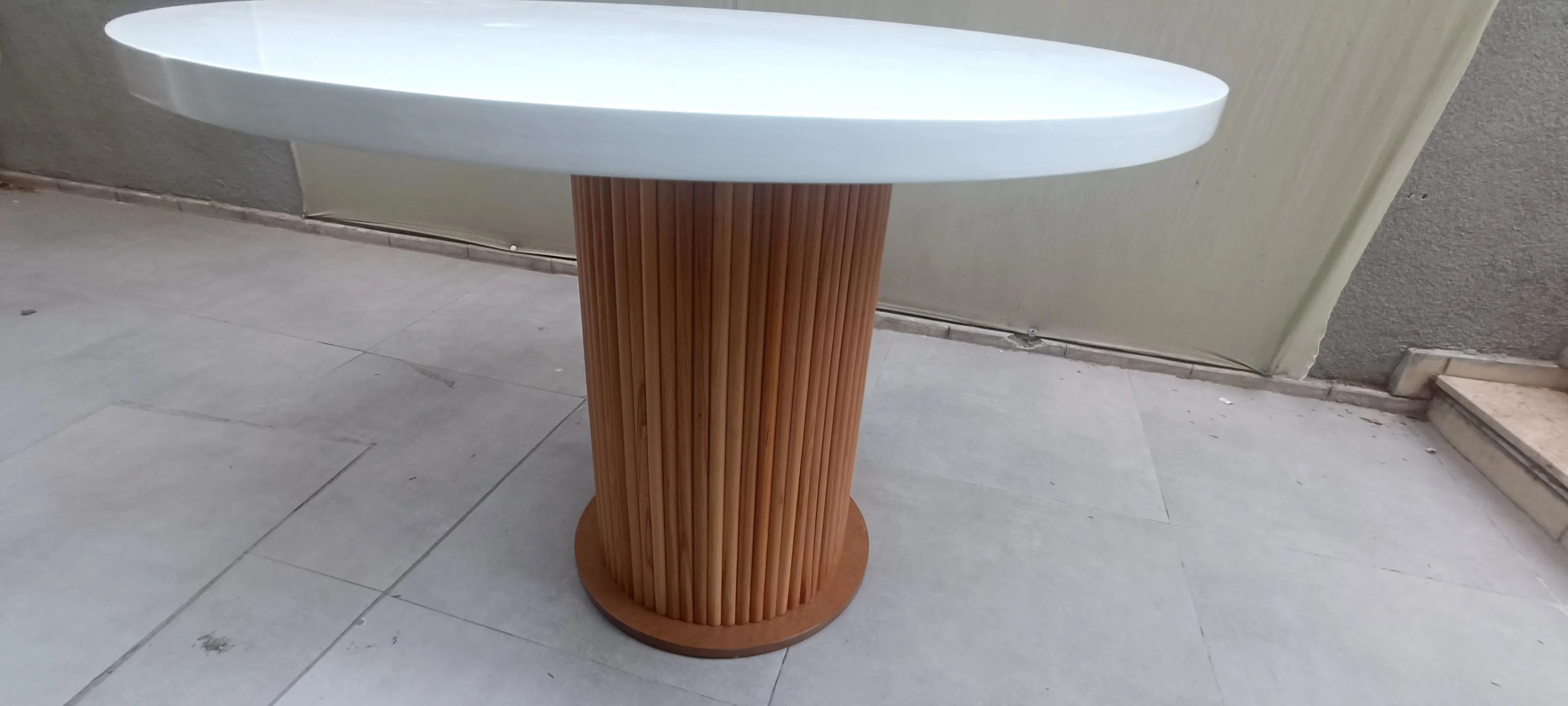 Masa 90164 Anıt Model Parlak Beyaz Lake ceviz Boya Kayın 120 Kutu