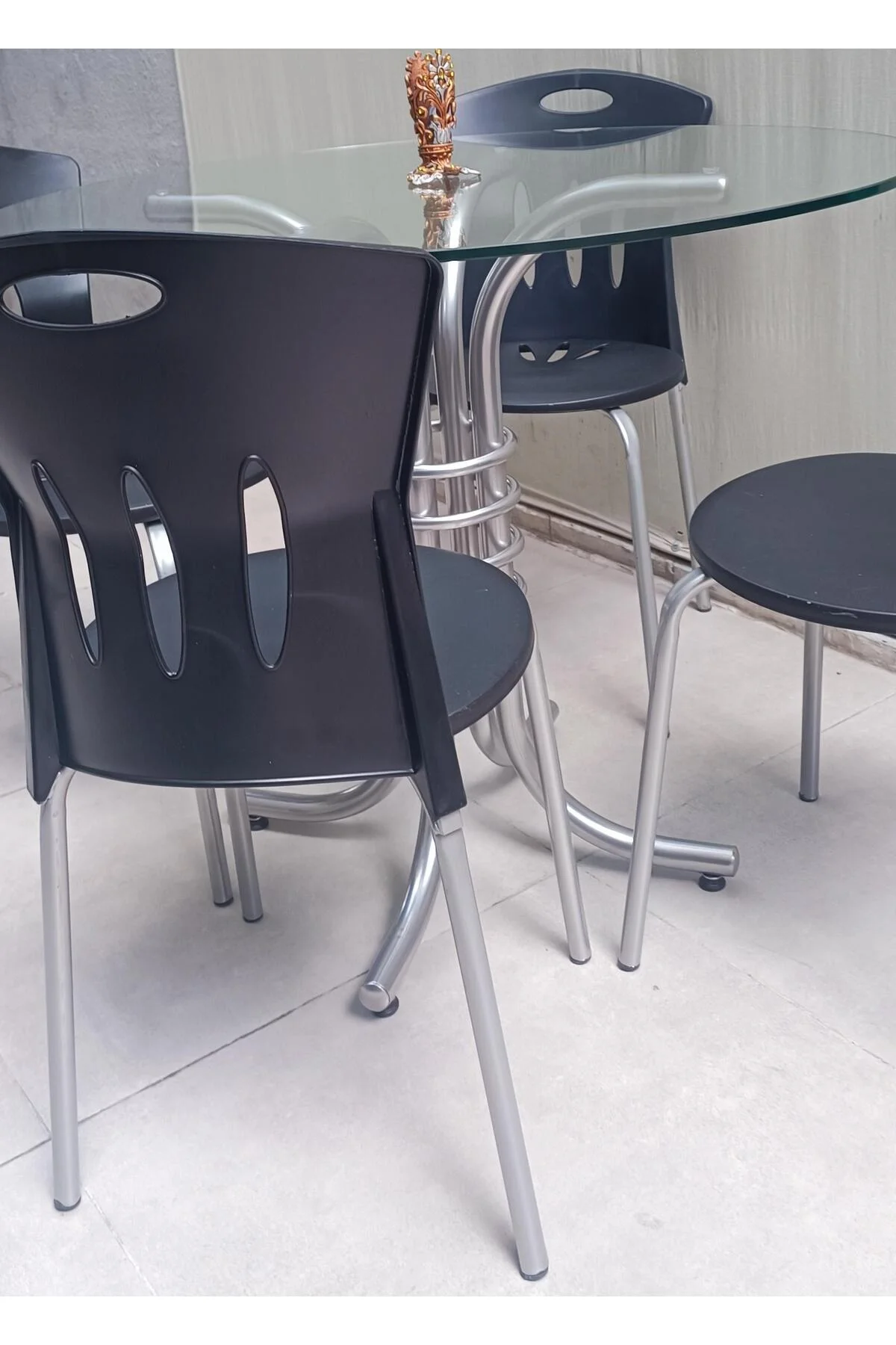 Masa 90278 Sandalye Takım Mutfak Balkon Bahçe Temperli Cam Gri Ayaklar El Yapım Masa 90278 Sandalye Takım Mutfak Balkon Bahçe Temperli Cam Gri Ayaklar El Yapım - Görsel 7