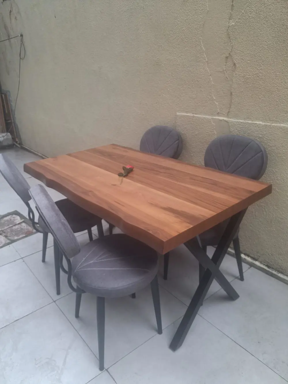 Masa 90551 Kütük Desen Model Ceviz Kaplama  Metal X Ayak 4 Adet S
