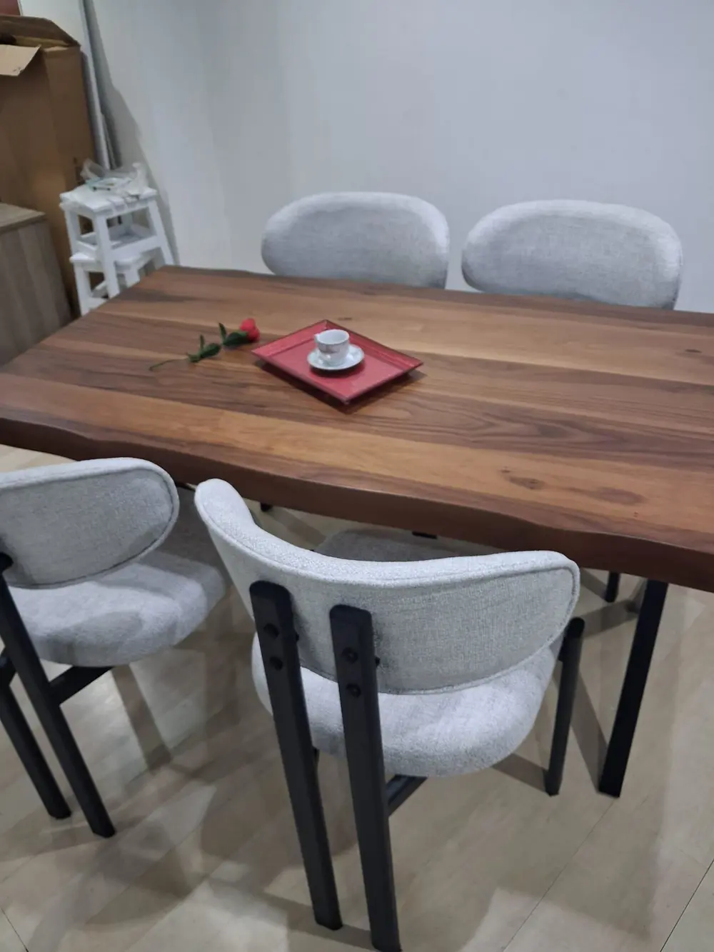 Masa Kütük 90601 V Ayak Sabit Ahşap Boyalı 4 Adet Sandalye Metal 