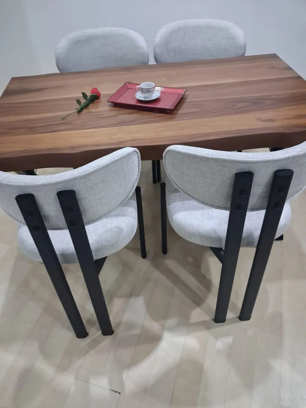 Masa Kütük 90601 V Ayak Sabit Ahşap Boyalı 4 Adet Sandalye Metal 