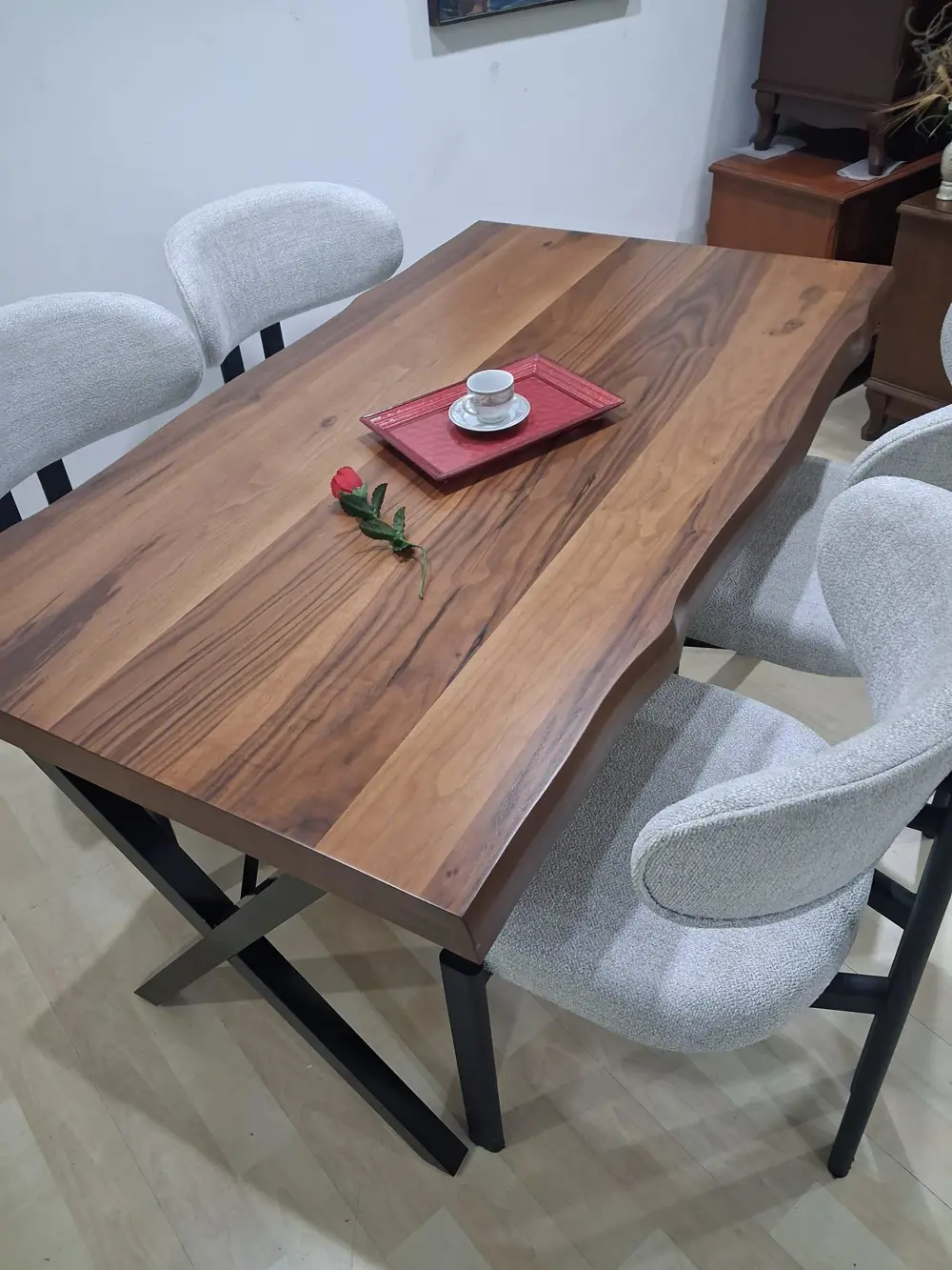 Masa Kütük 90601 V Ayak Sabit Ahşap Boyalı 4 Adet Sandalye Metal 