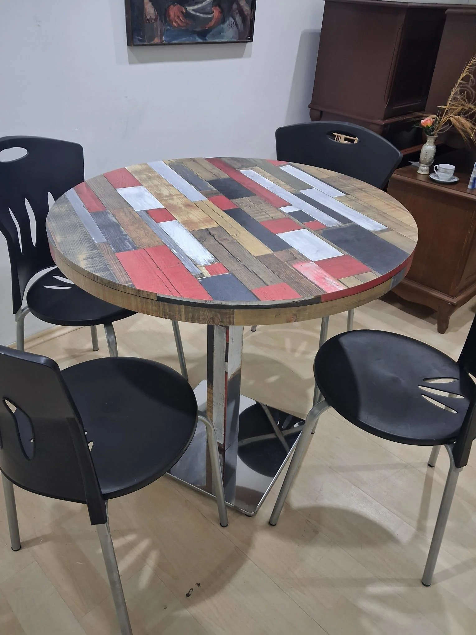 Masa Laminant 90688 Model Krom Tek Ayak Ad Plastik Sandalye Tabla Masa Laminant 90688 Model Krom Tek Ayak Ad Plastik Sandalye Tabla